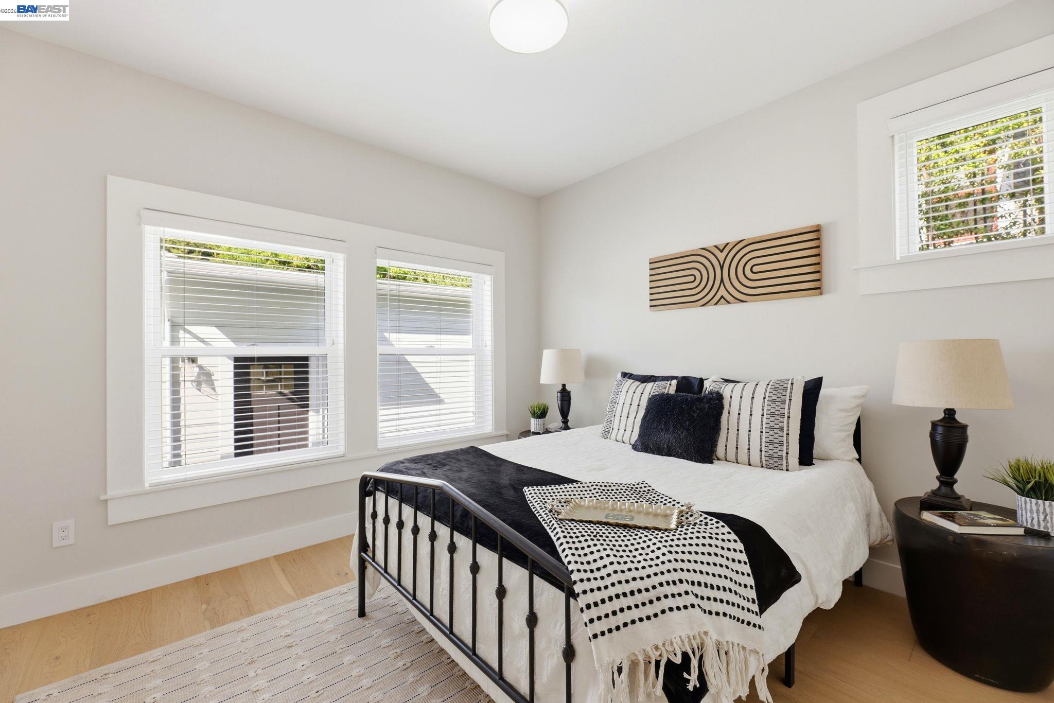 Detail Gallery Image 23 of 45 For 1841 Vine St, Berkeley,  CA 94703 - – Beds | – Baths