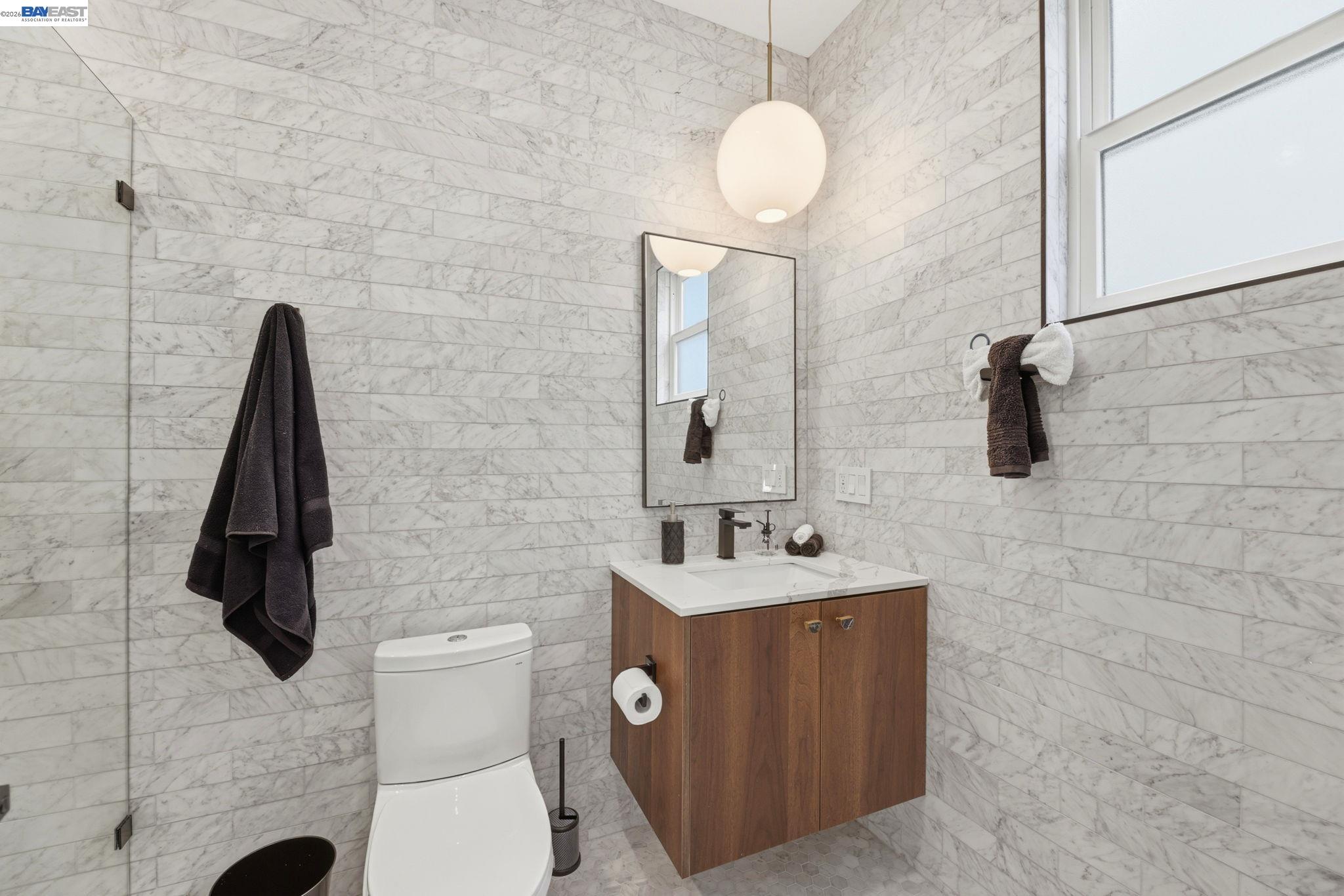 Detail Gallery Image 33 of 45 For 1841 Vine St, Berkeley,  CA 94703 - – Beds | – Baths