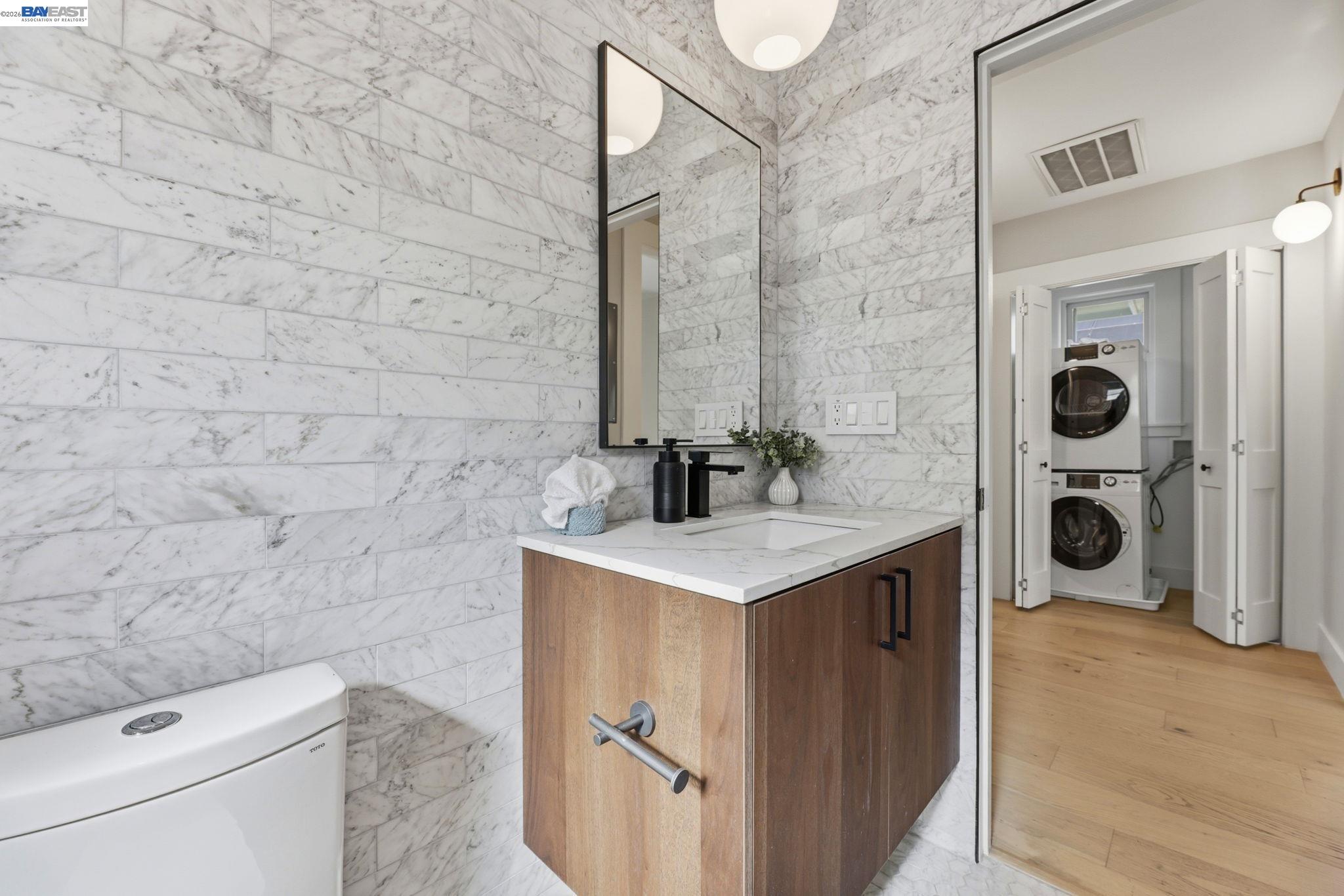 Detail Gallery Image 36 of 45 For 1841 Vine St, Berkeley,  CA 94703 - – Beds | – Baths