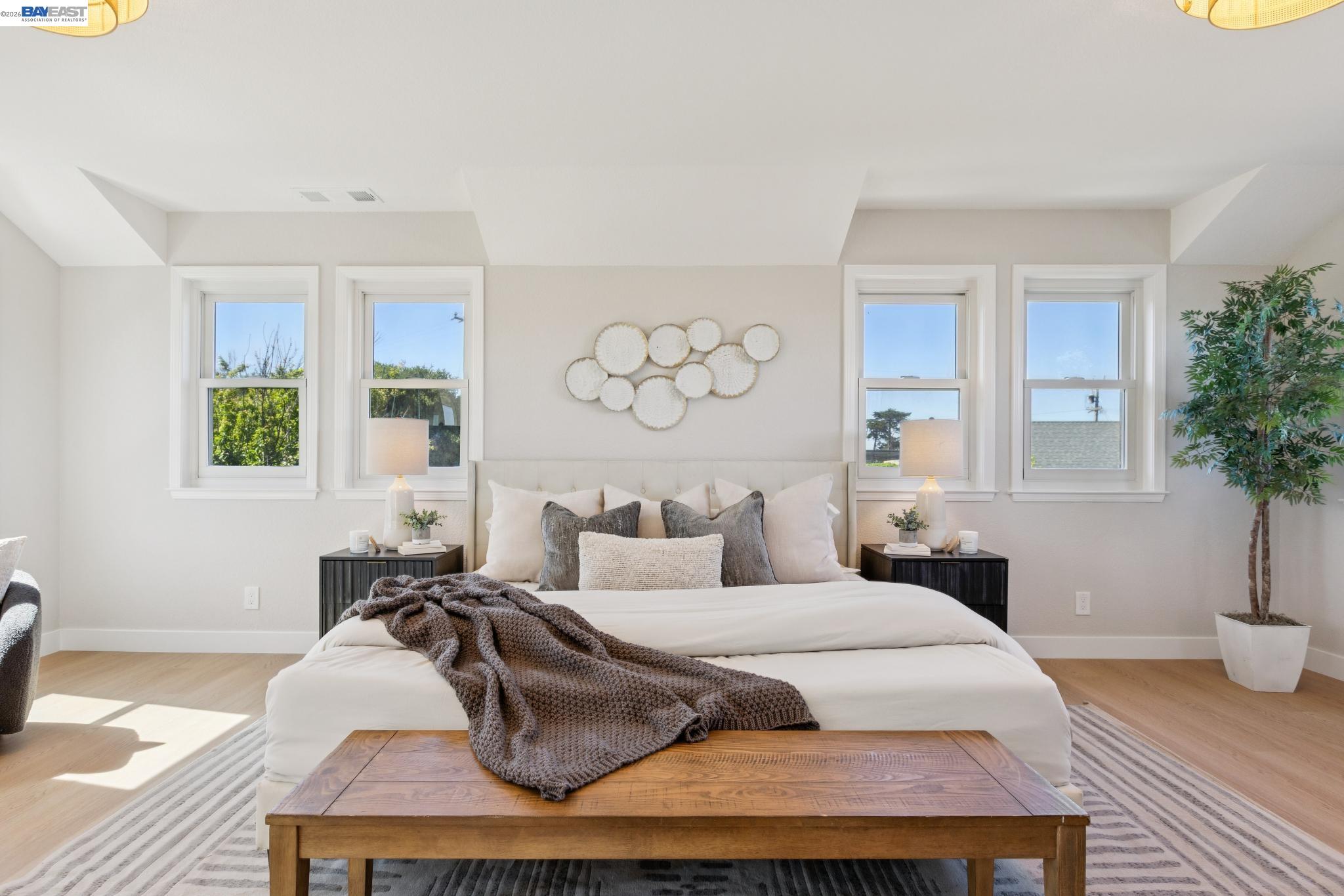 Detail Gallery Image 33 of 59 For 743 Hill Ave, South San Francisco,  CA 94080 - 3 Beds | 2/1 Baths