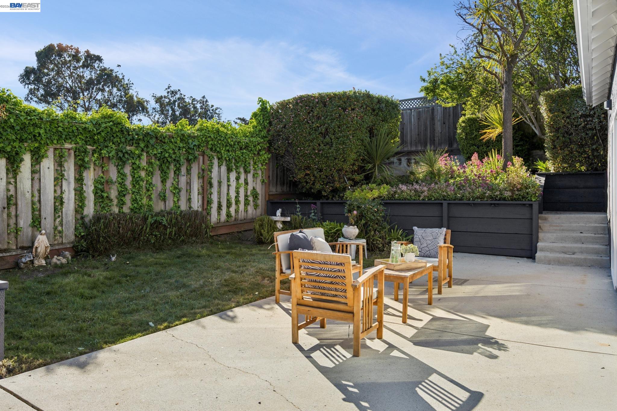 Detail Gallery Image 56 of 59 For 743 Hill Ave, South San Francisco,  CA 94080 - 3 Beds | 2/1 Baths