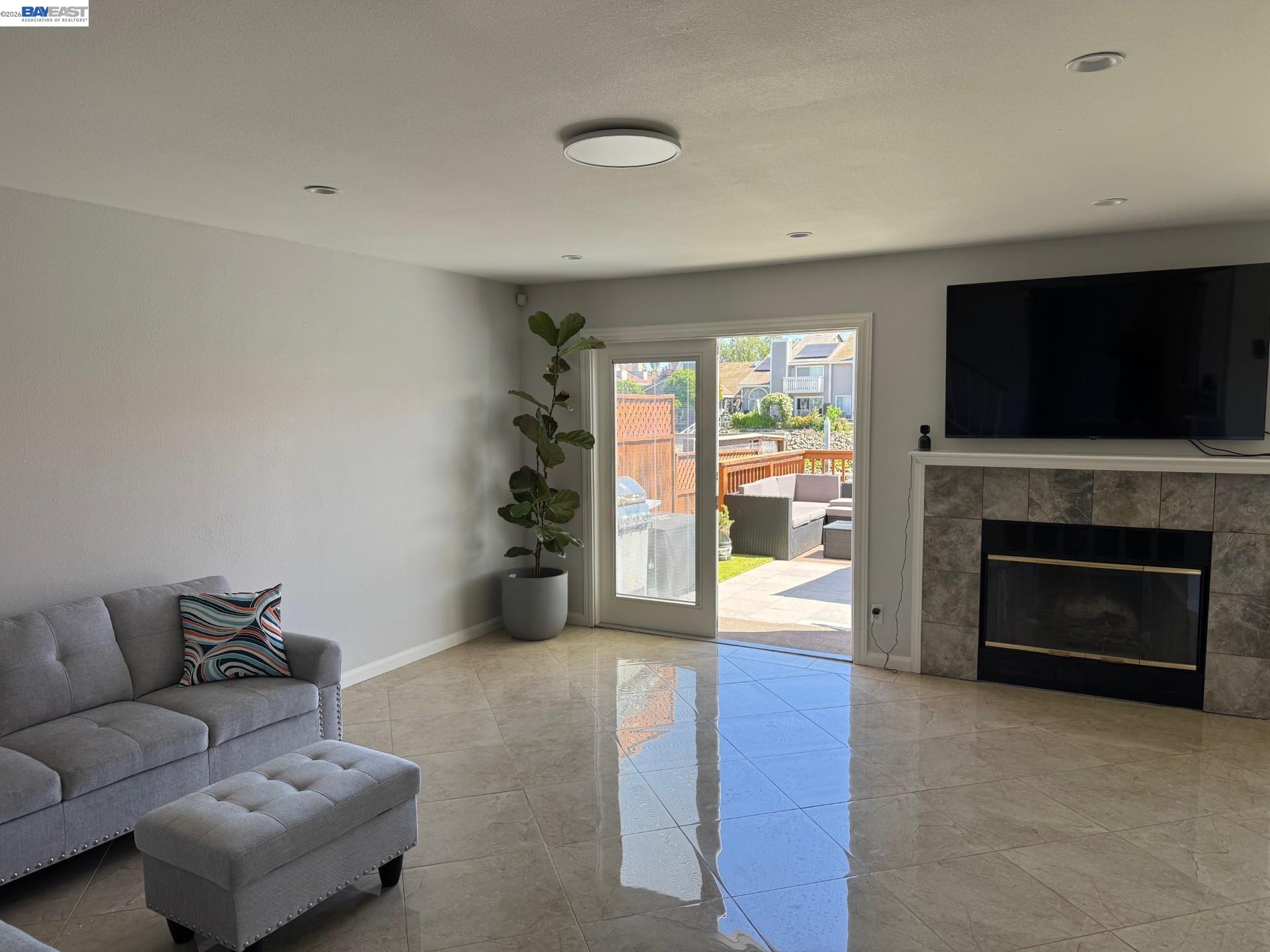 Photo #12: 41129697 Listing: Photo #12