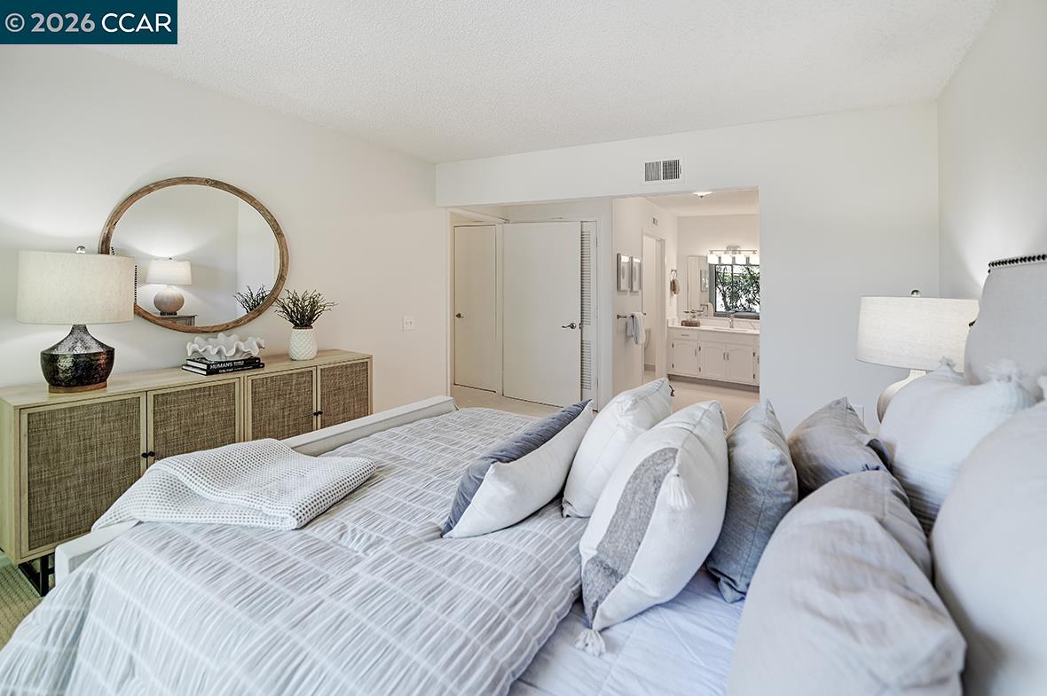 Photo #26: 41129698 Listing: Photo #26