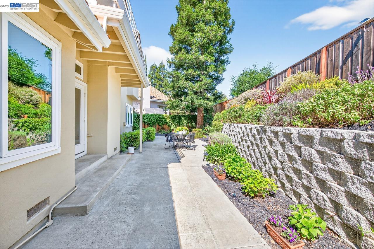 Detail Gallery Image 48 of 54 For 788 Crystal Ln, Pleasanton,  CA 94566 - 5 Beds | 3 Baths