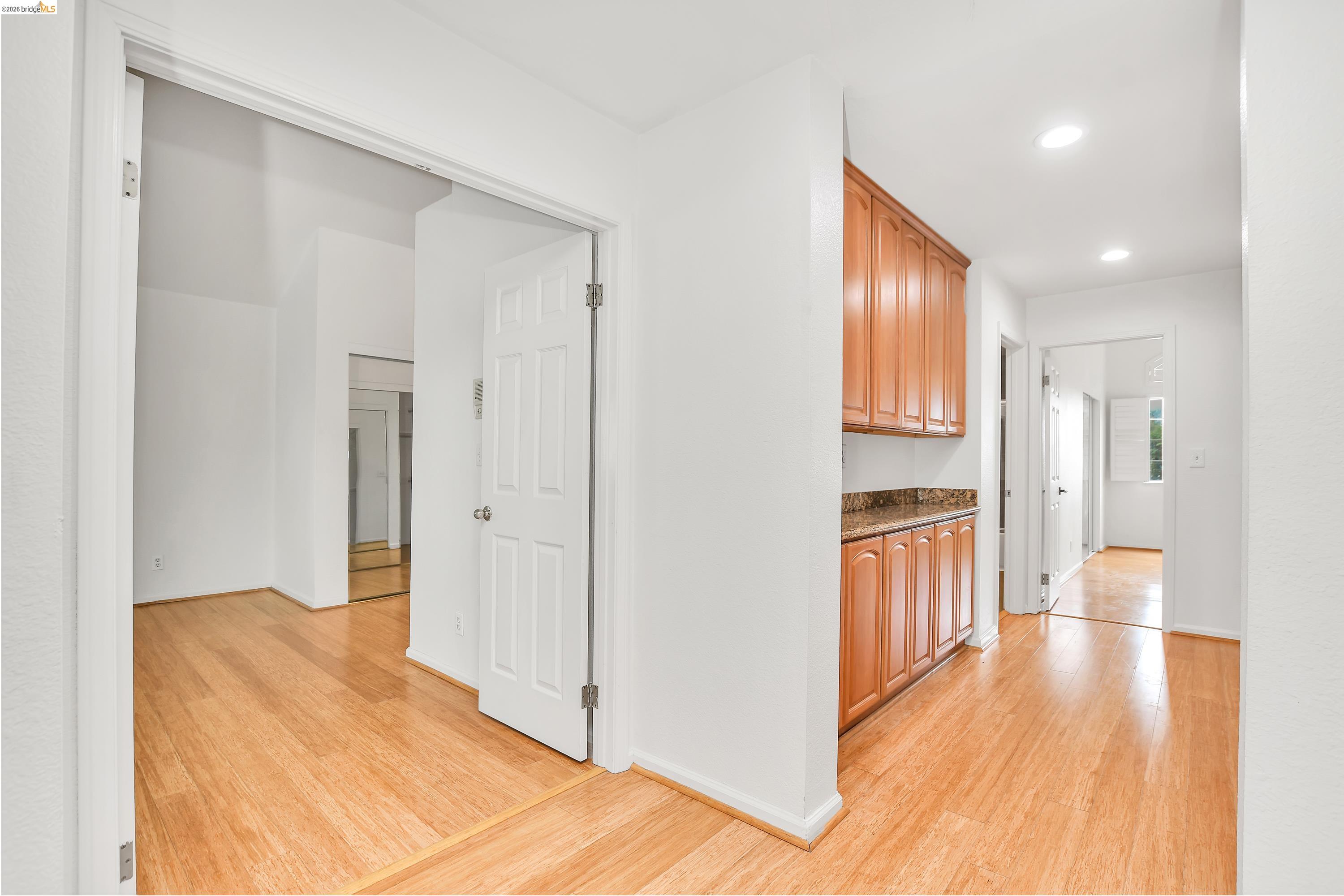 Detail Gallery Image 7 of 50 For 5460 Azure Ct, Discovery Bay,  CA 94505 - 4 Beds | 3 Baths