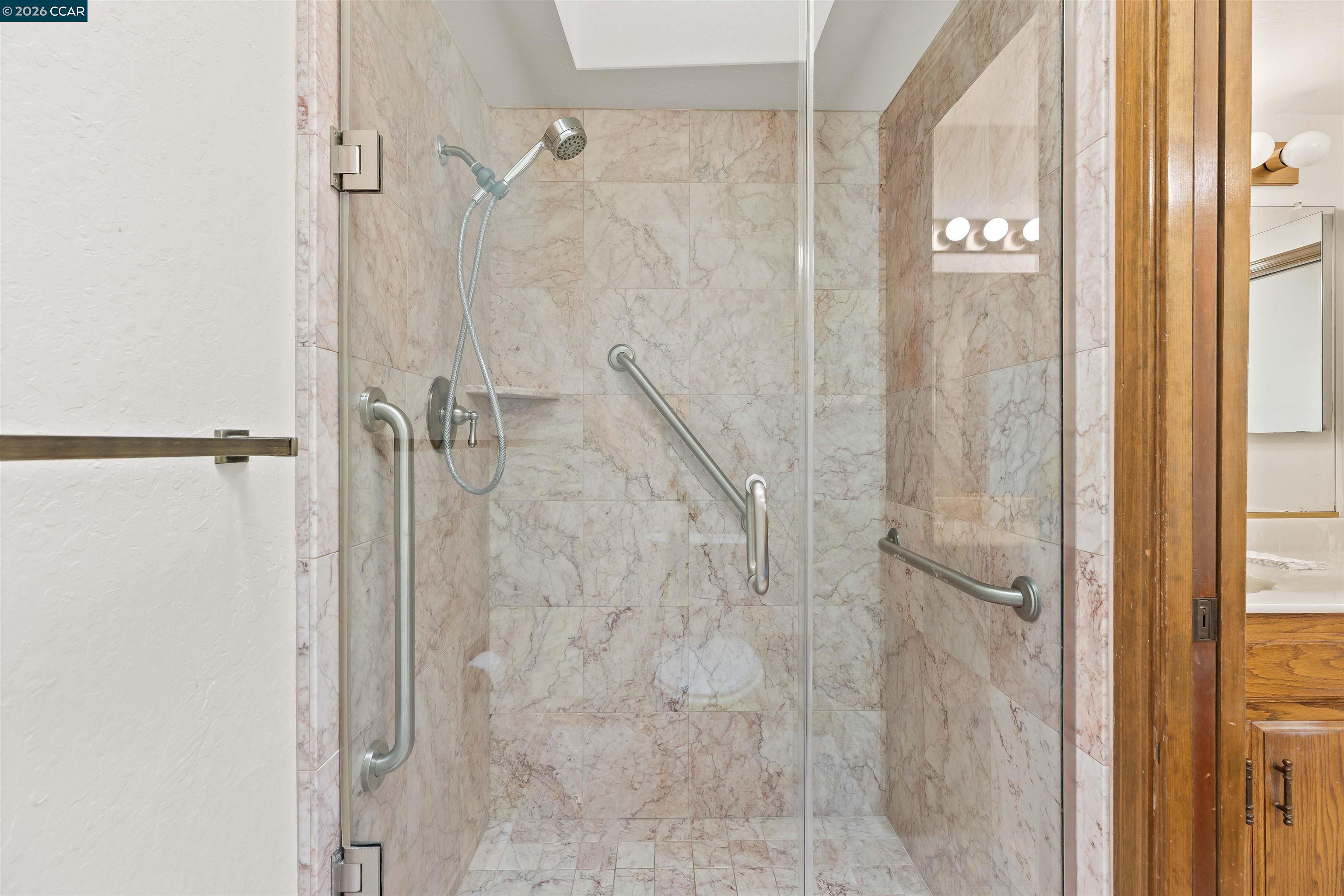 Photo #28: 41129709 Listing: Photo #28