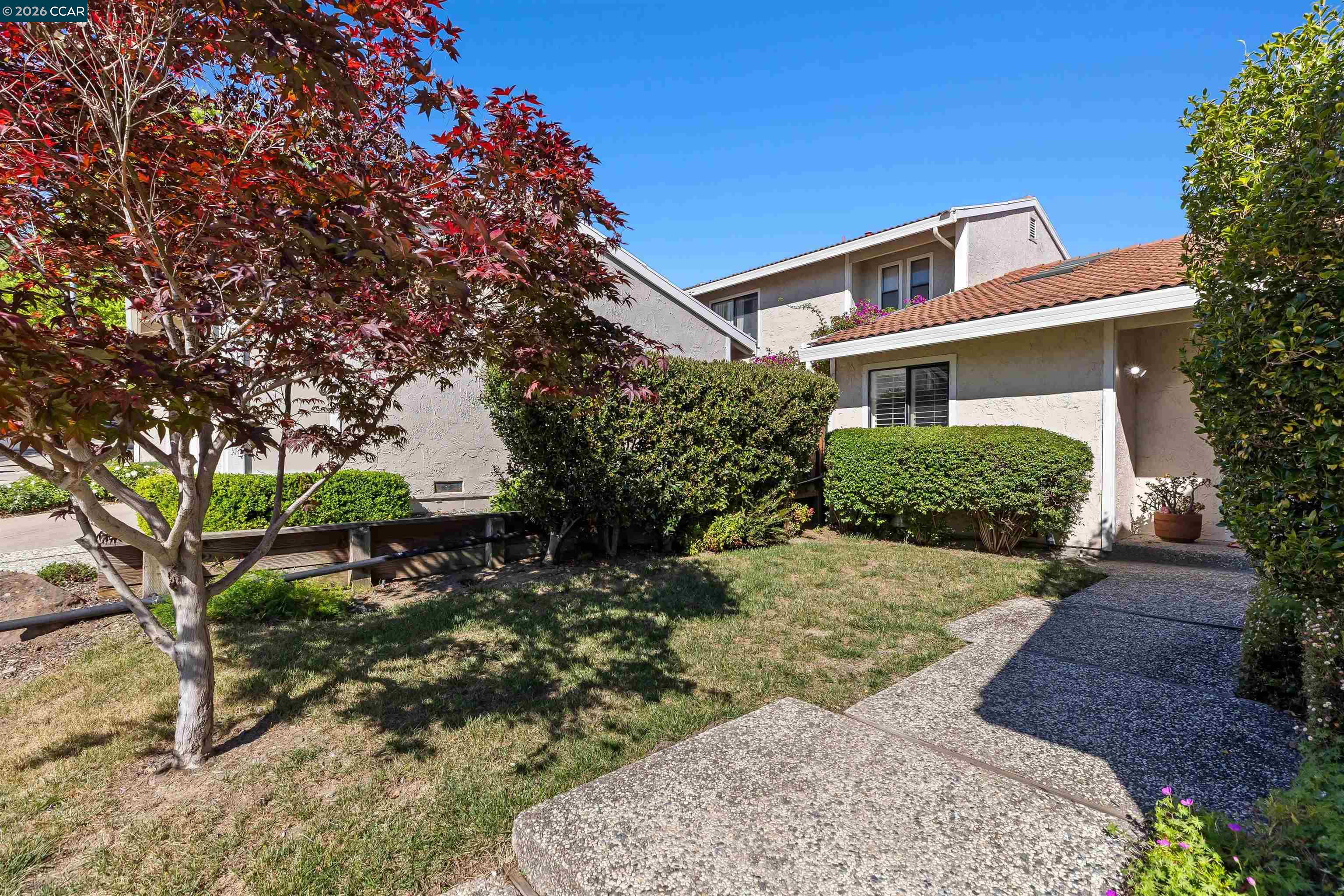 Photo #4: 41129709 Listing: Photo #4