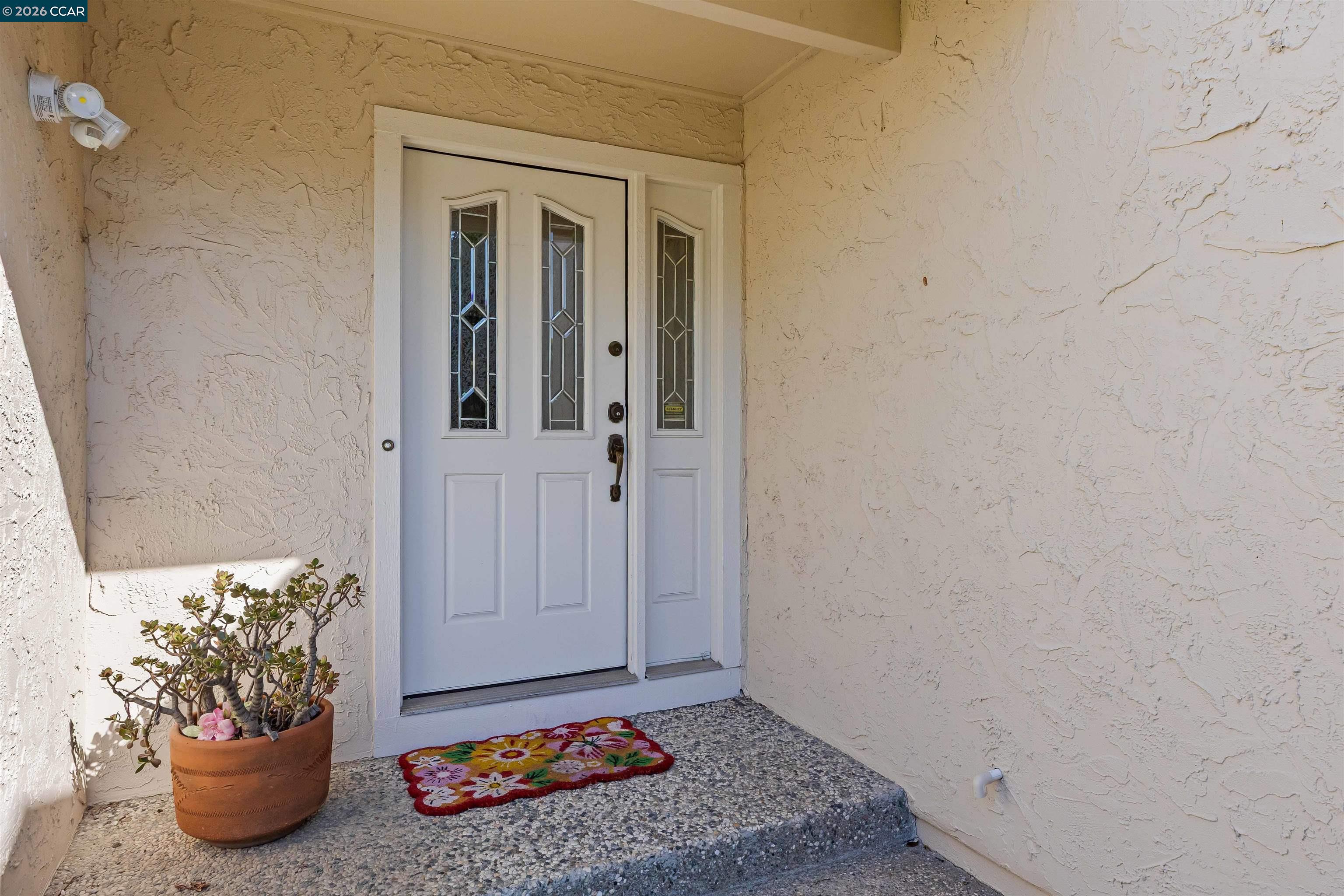 Photo #5: 41129709 Listing: Photo #5