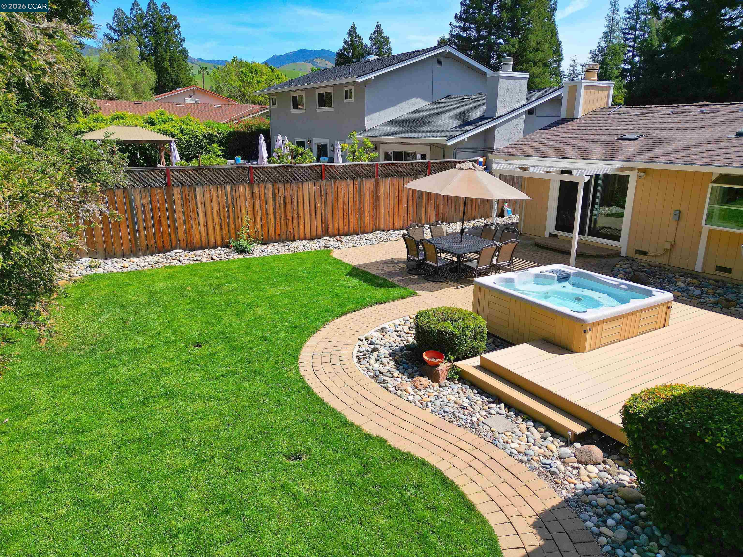 Detail Gallery Image 12 of 19 For 3374 Whitehaven Drive, Walnut Creek,  CA 94598 - 4 Beds | 2/1 Baths