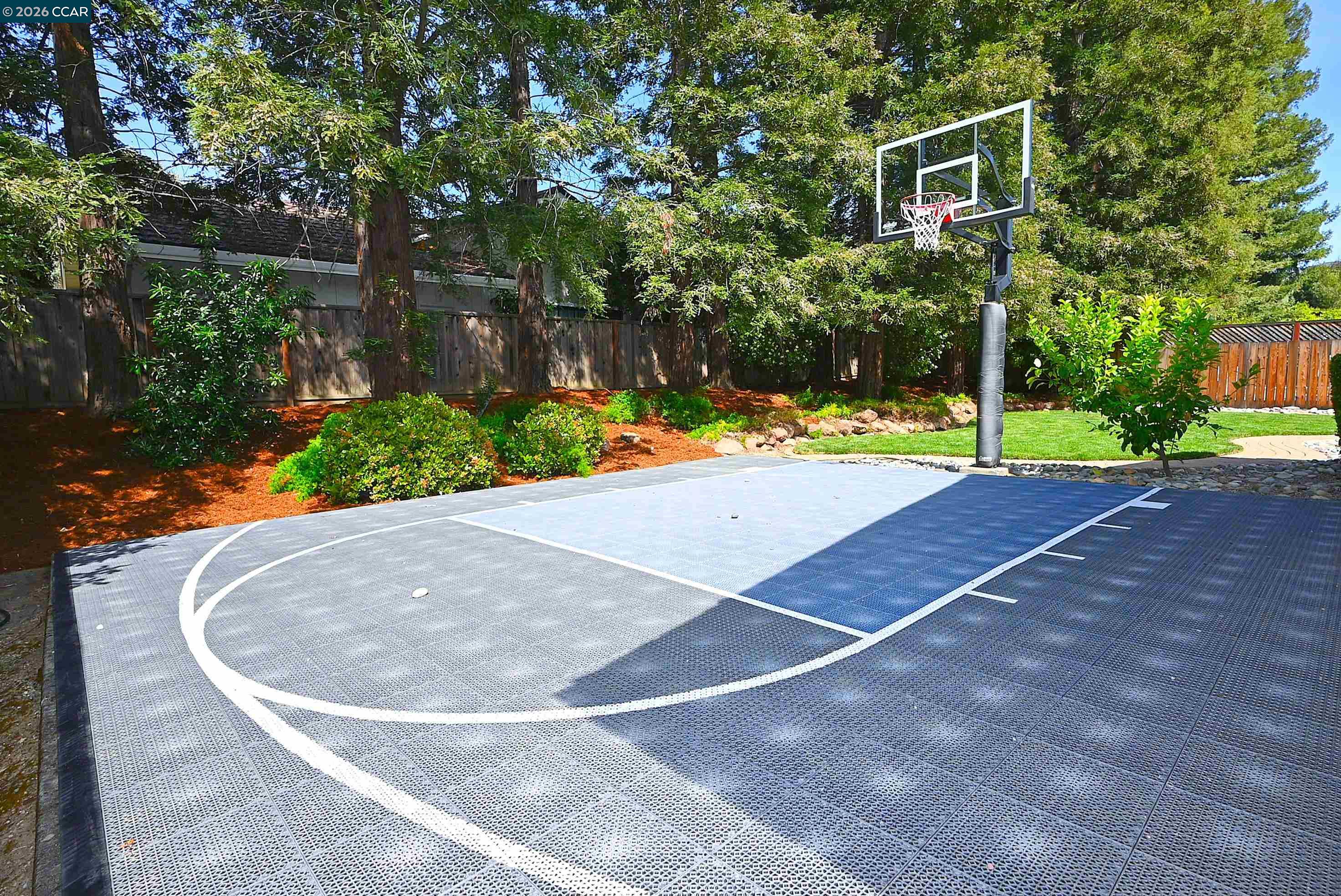 Detail Gallery Image 13 of 19 For 3374 Whitehaven Drive, Walnut Creek,  CA 94598 - 4 Beds | 2/1 Baths