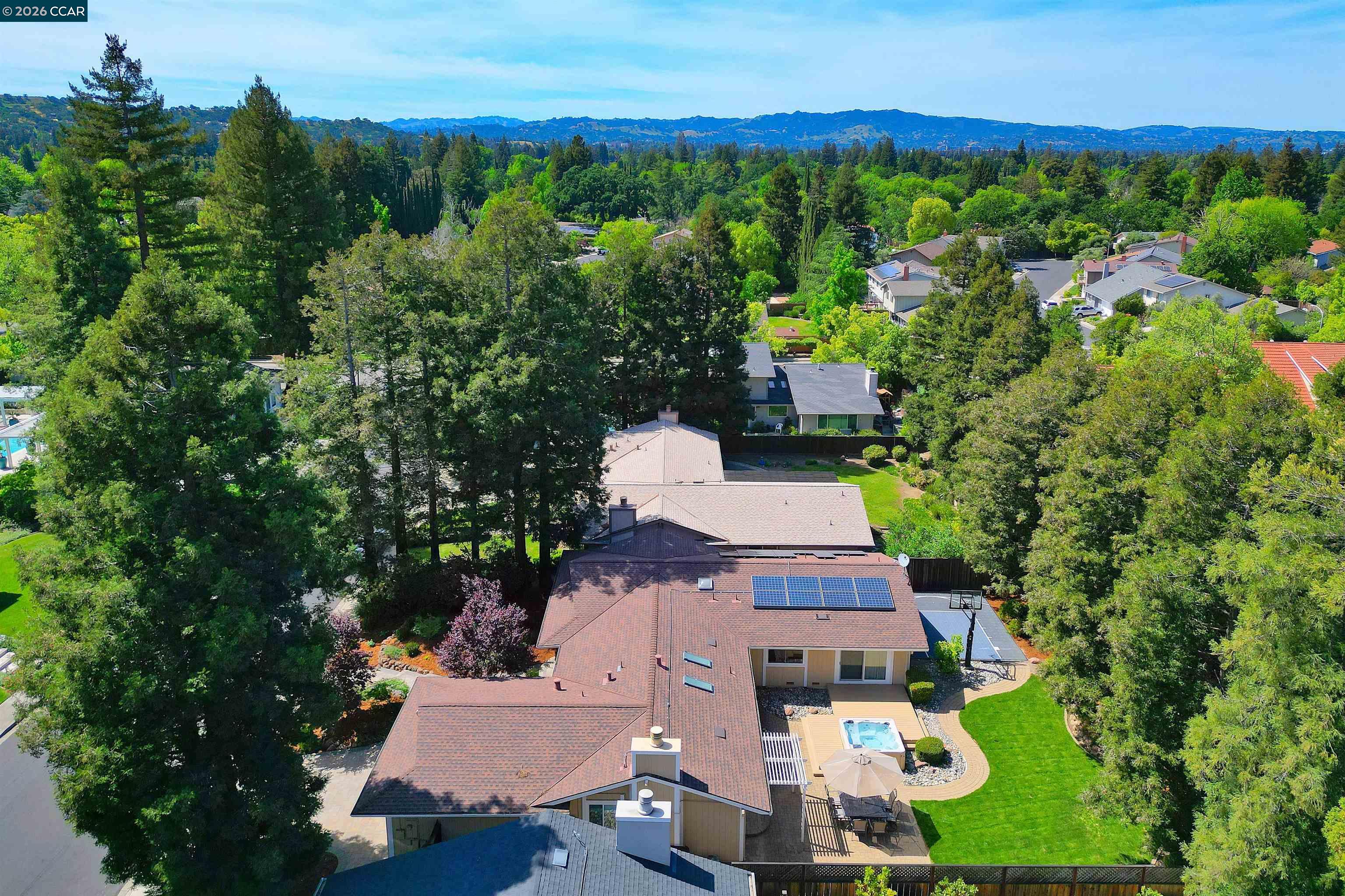 Detail Gallery Image 17 of 19 For 3374 Whitehaven Drive, Walnut Creek,  CA 94598 - 4 Beds | 2/1 Baths