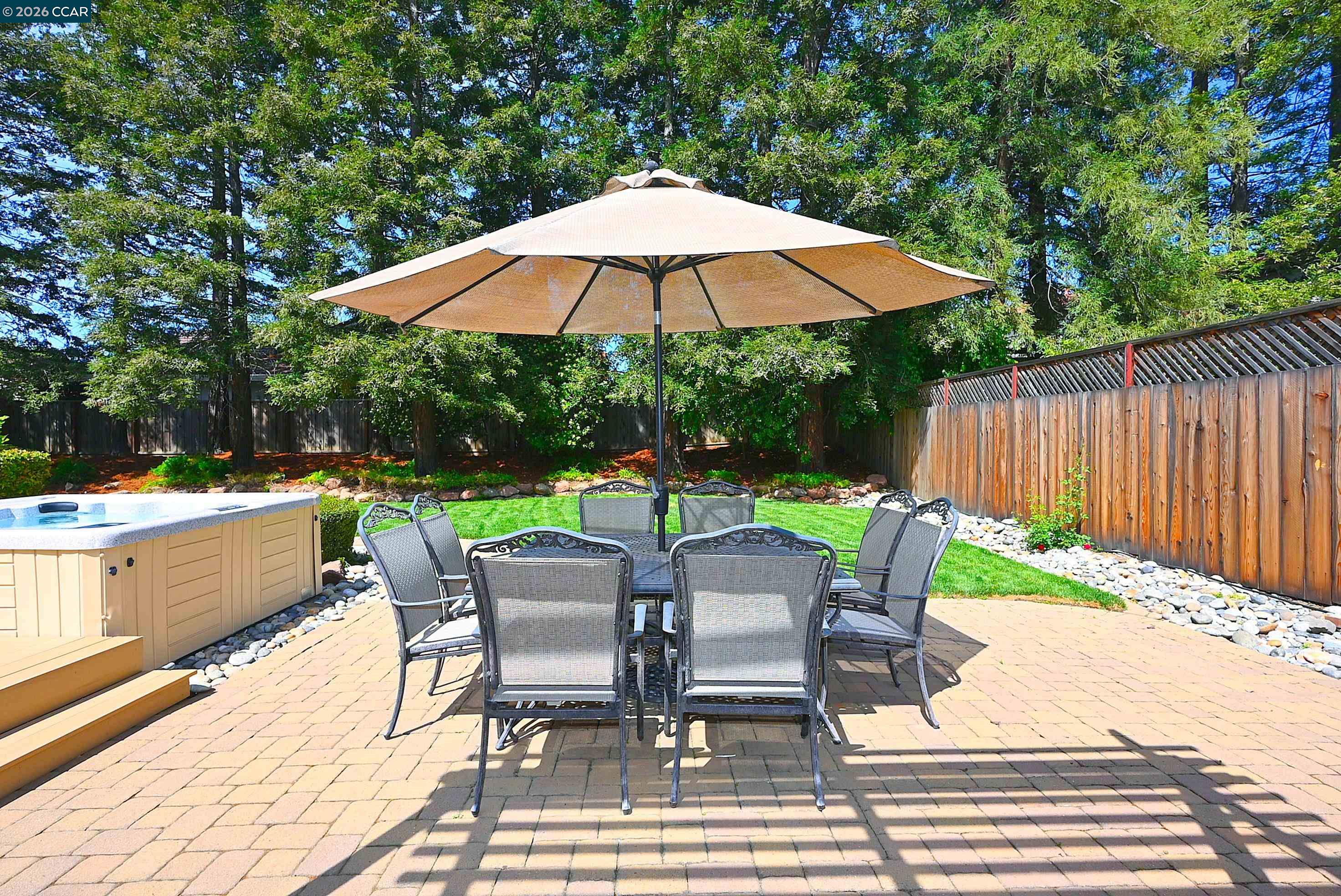 Detail Gallery Image 9 of 19 For 3374 Whitehaven Drive, Walnut Creek,  CA 94598 - 4 Beds | 2/1 Baths