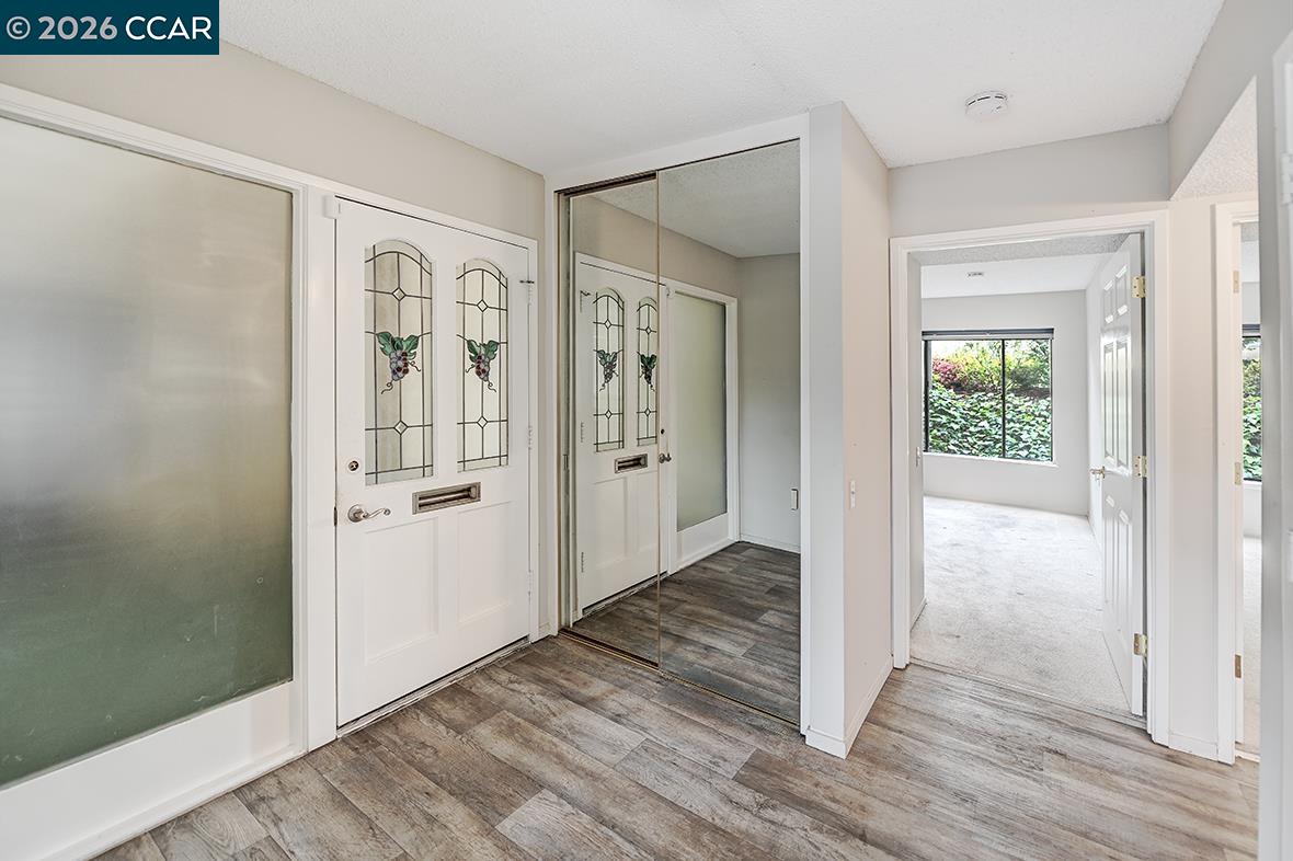 1216 Running Springs Rd UNIT 6, Walnut Creek, CA, 94595