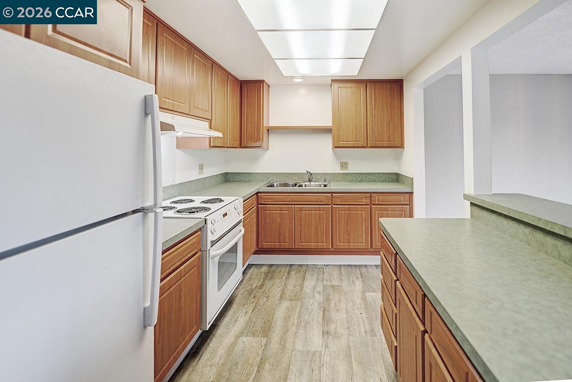 1216 Running Springs Rd UNIT 6, Walnut Creek, CA, 94595