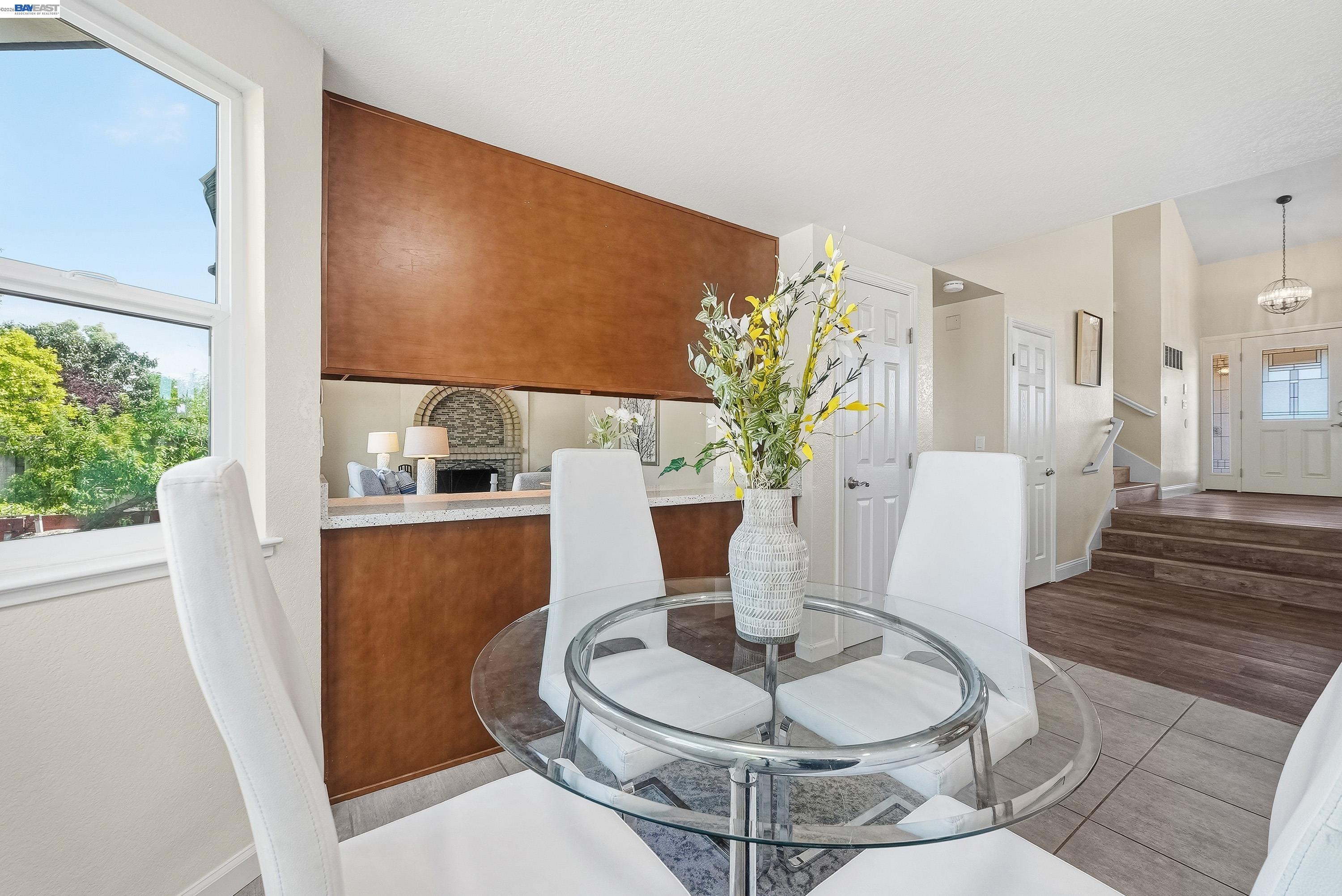 Detail Gallery Image 15 of 60 For 33646 Whimbrel Rd, Fremont,  CA 94555 - 4 Beds | 3 Baths