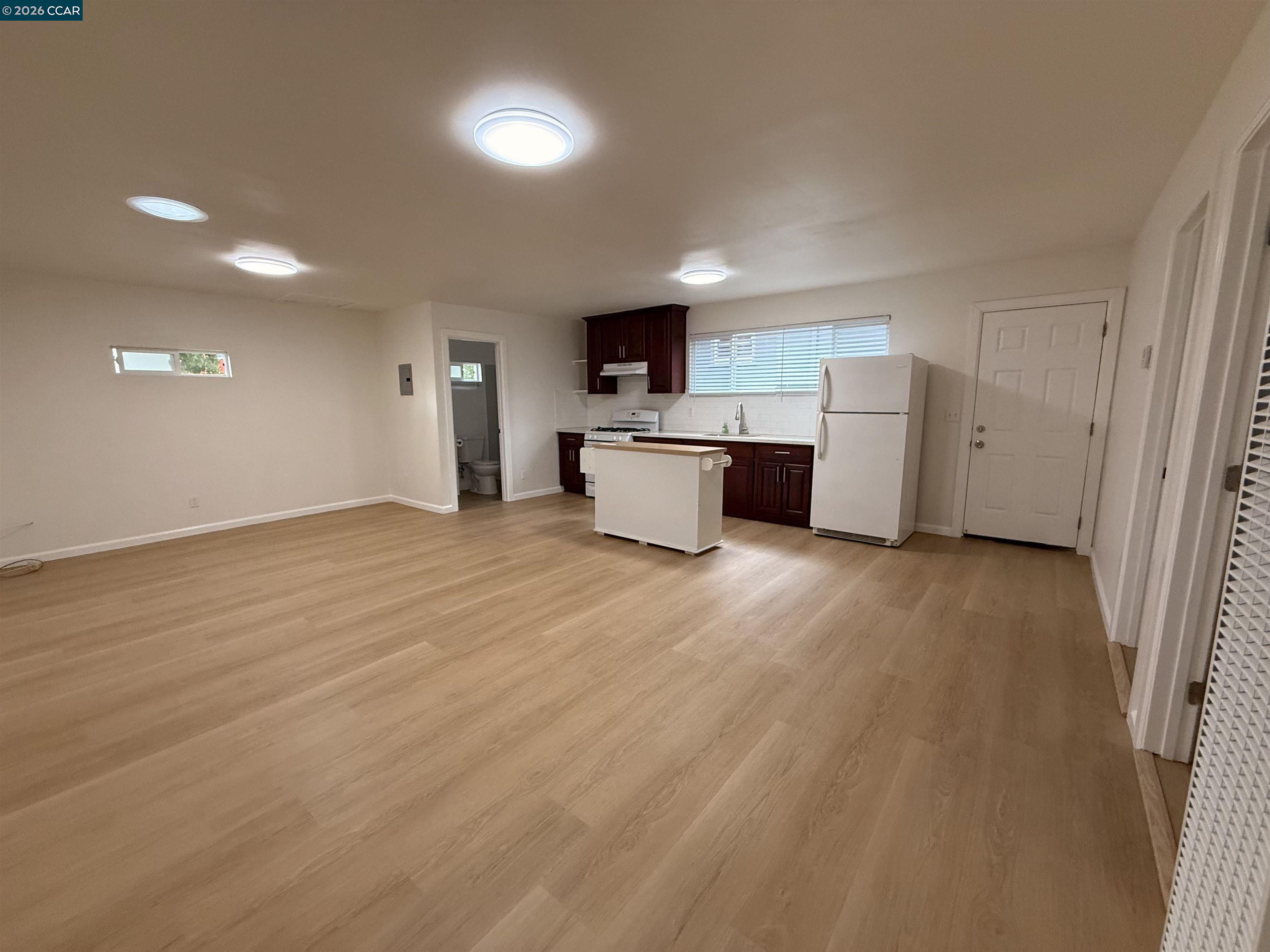 Detail Gallery Image 38 of 50 For 2100 94th Avenue, Oakland,  CA 94603 - – Beds | – Baths