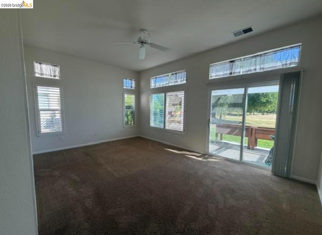 Detail Gallery Image 13 of 22 For 170 Gala Ln, Brentwood,  CA 94513 - 2 Beds | 2 Baths