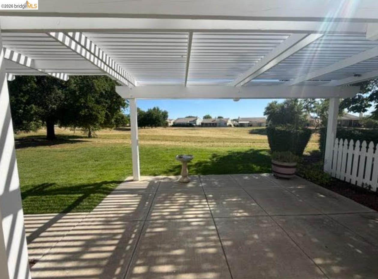 Detail Gallery Image 17 of 22 For 170 Gala Ln, Brentwood,  CA 94513 - 2 Beds | 2 Baths