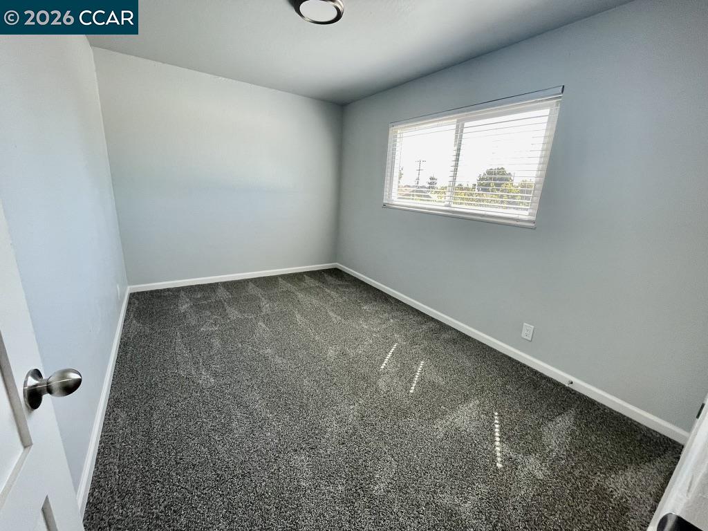 Detail Gallery Image 12 of 21 For 1636 101st Avenue, Oakland,  CA 94603 - – Beds | – Baths