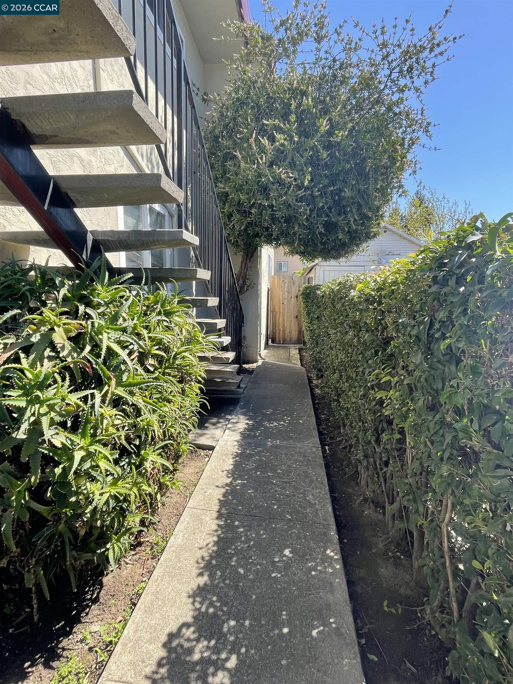 Detail Gallery Image 20 of 21 For 1636 101st Avenue, Oakland,  CA 94603 - – Beds | – Baths