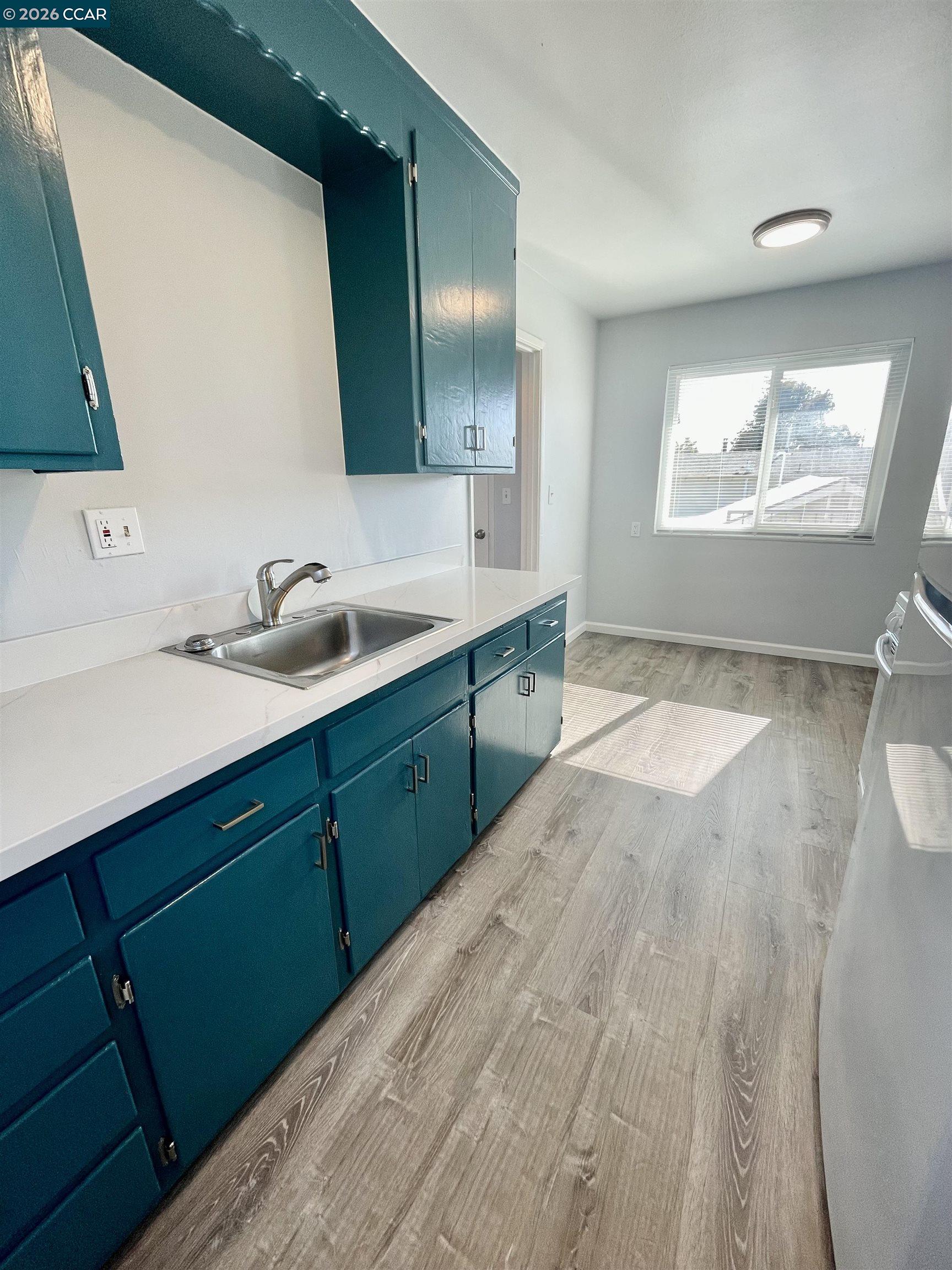 Detail Gallery Image 8 of 21 For 1636 101st Avenue, Oakland,  CA 94603 - – Beds | – Baths