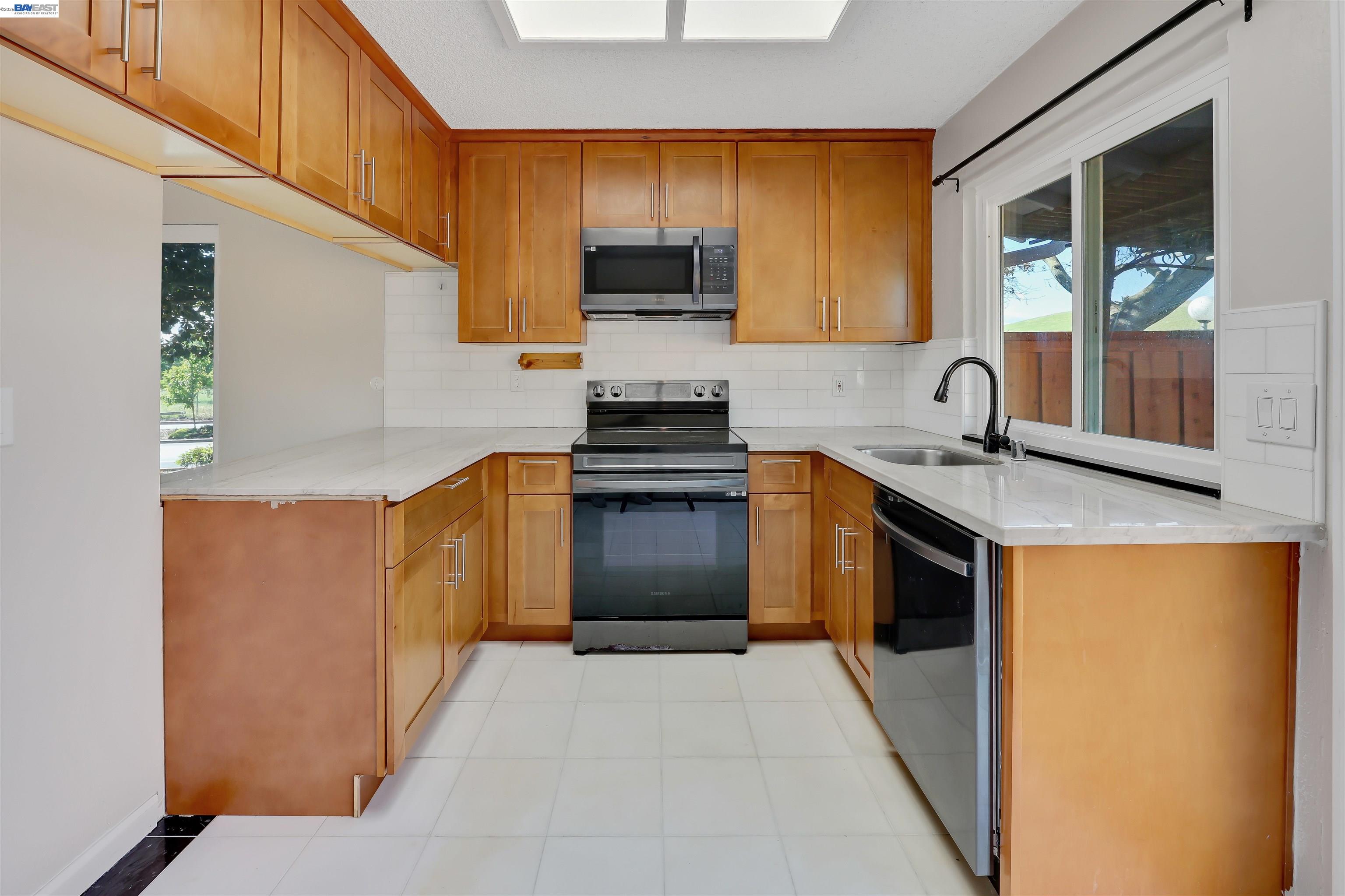 Photo #11: 41129731 Listing: Photo #11