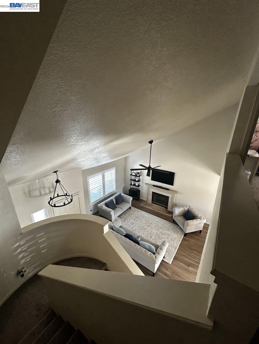 Detail Gallery Image 5 of 8 For 15055 Hollyhock Ct, Lathrop,  CA 95330 - 4 Beds | 2/1 Baths