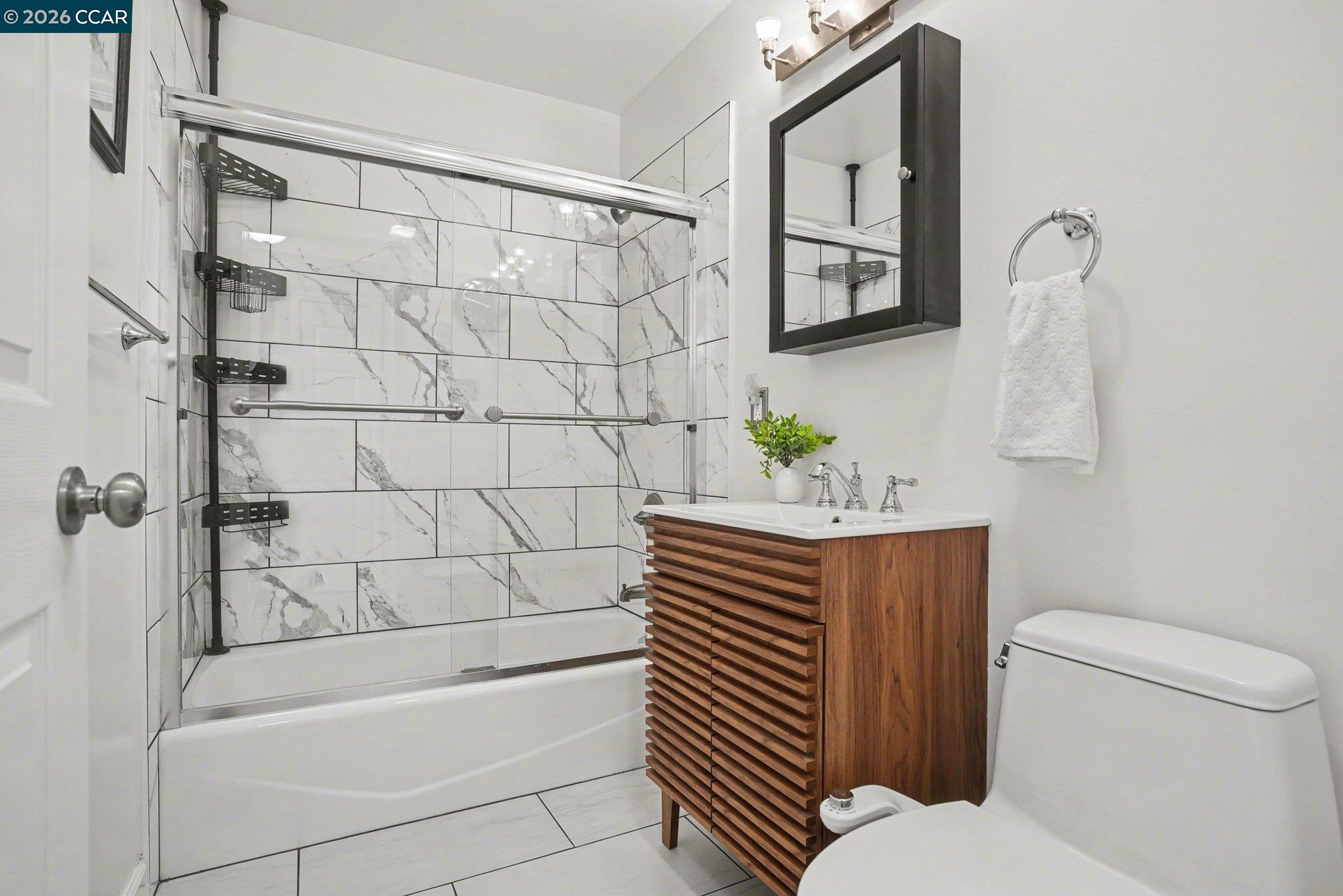 Photo #13: 41129735 Listing: Photo #13