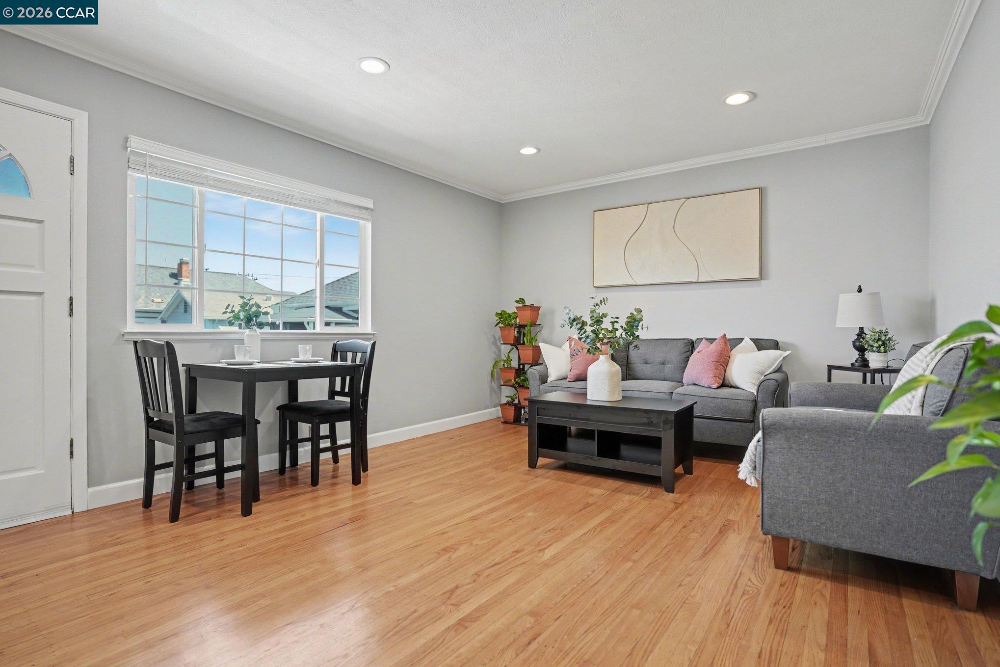 Photo #4: 41129735 Listing: Photo #4