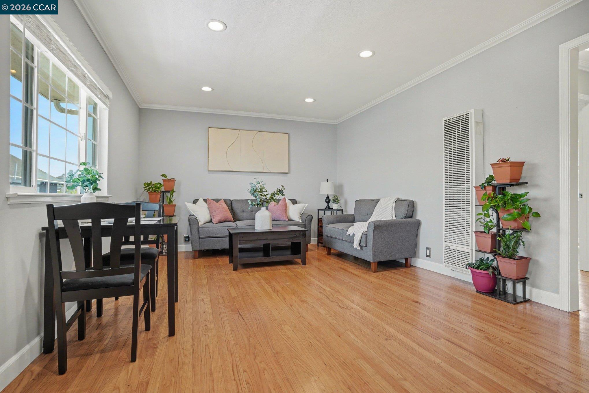 Photo #5: 41129735 Listing: Photo #5