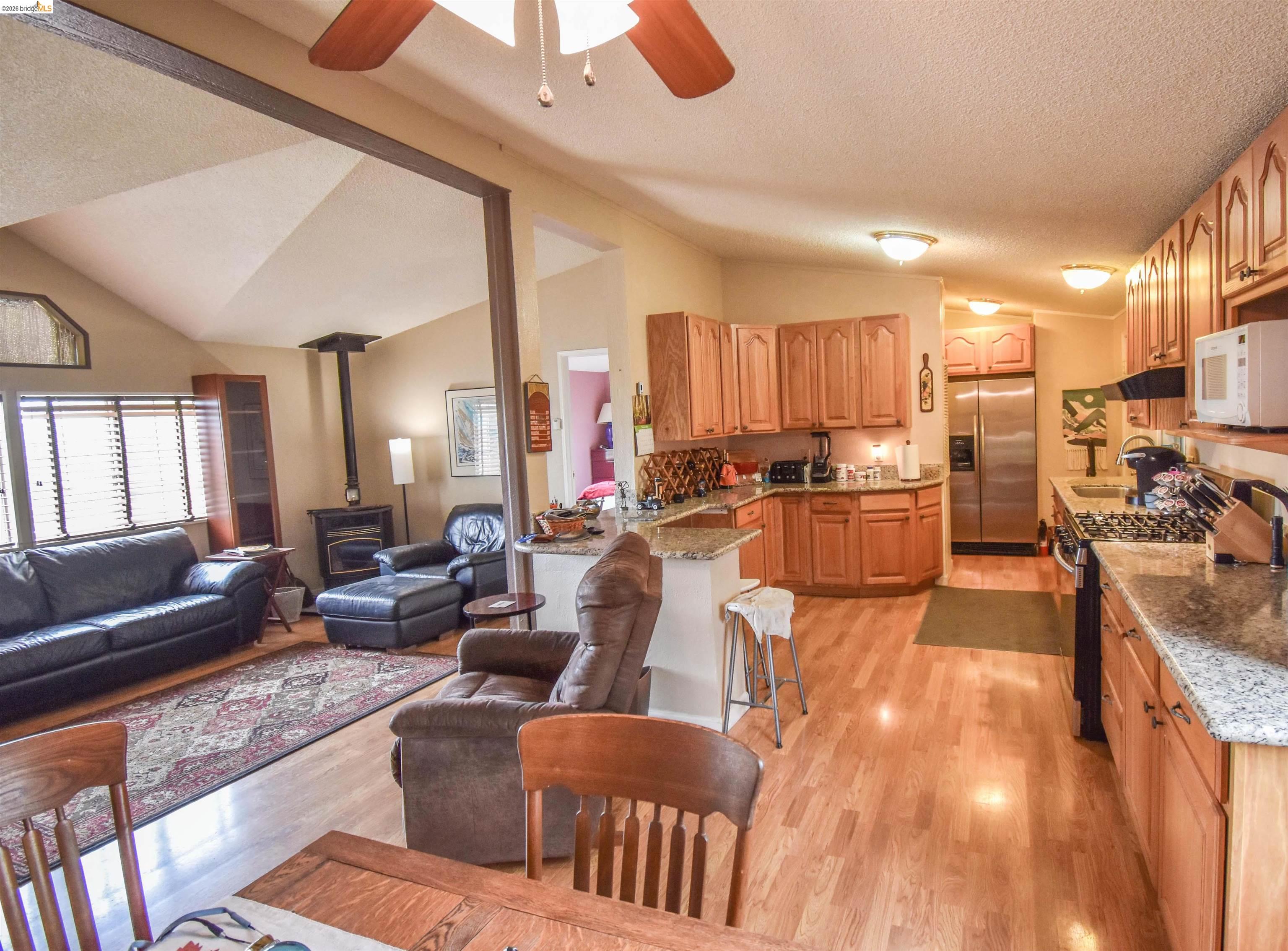 Detail Gallery Image 11 of 33 For 3622 Snowbird Ct., Copperopolis,  CA 95228 - 3 Beds | 2 Baths