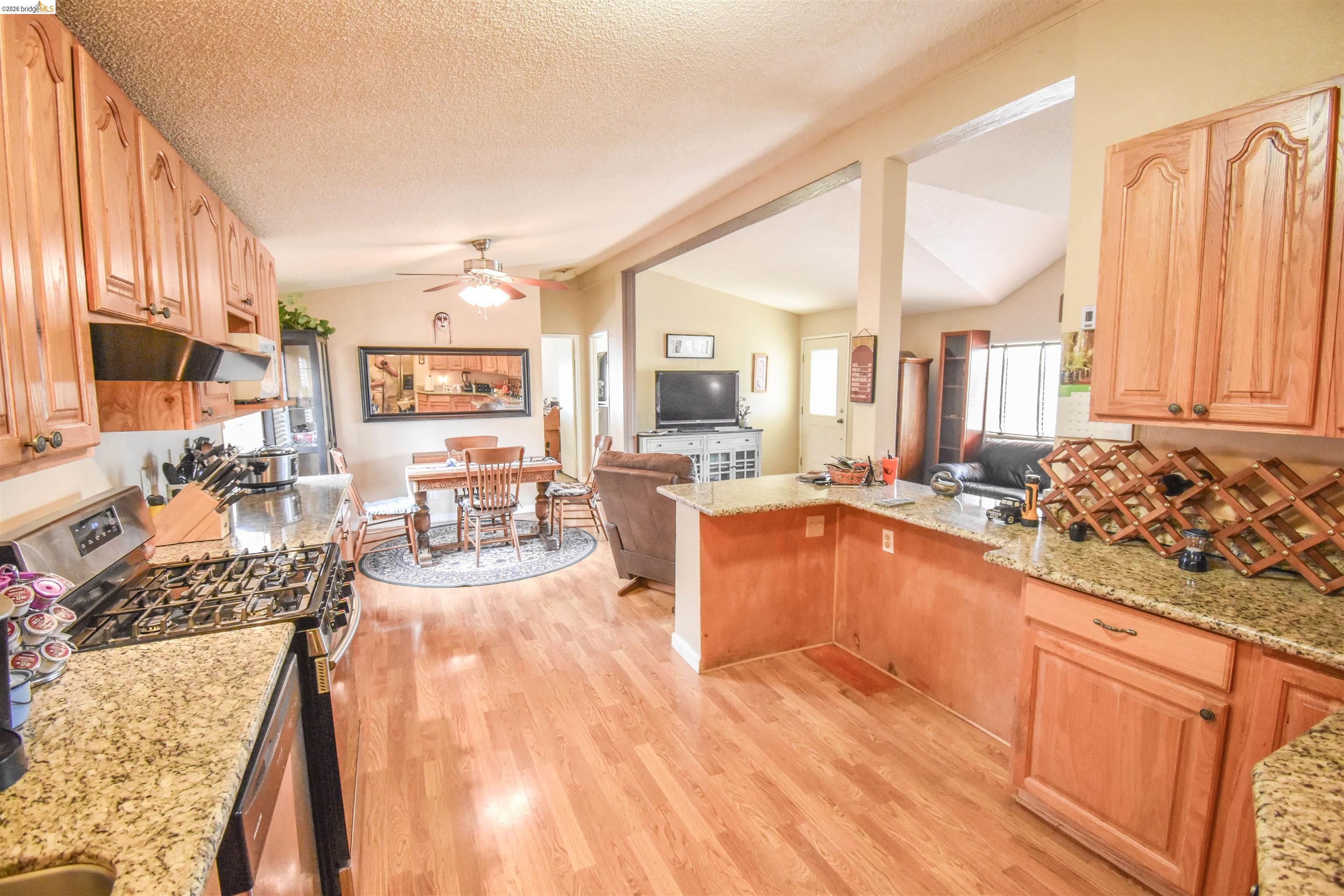 Detail Gallery Image 16 of 33 For 3622 Snowbird Ct., Copperopolis,  CA 95228 - 3 Beds | 2 Baths