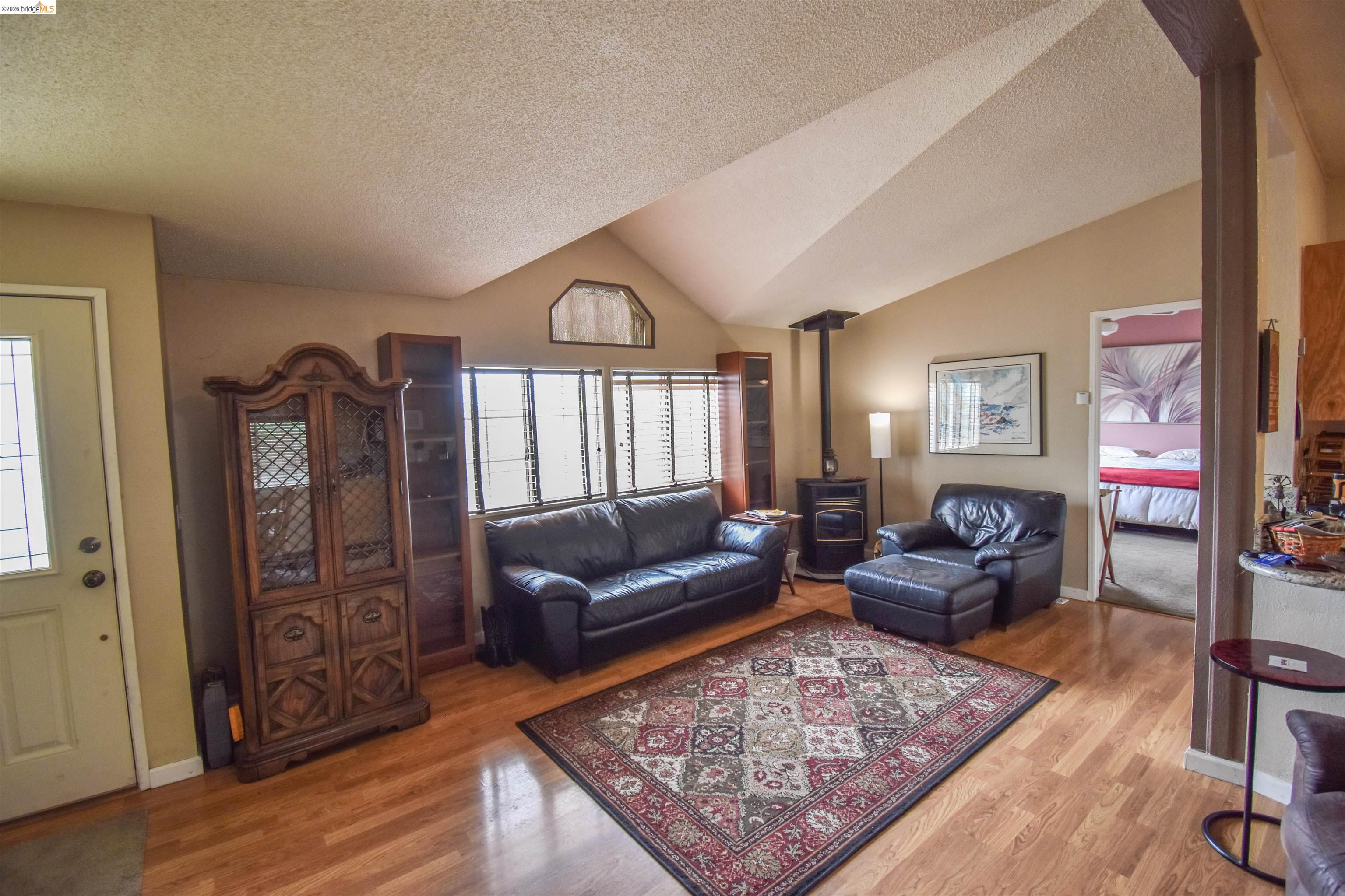 Detail Gallery Image 8 of 33 For 3622 Snowbird Ct., Copperopolis,  CA 95228 - 3 Beds | 2 Baths