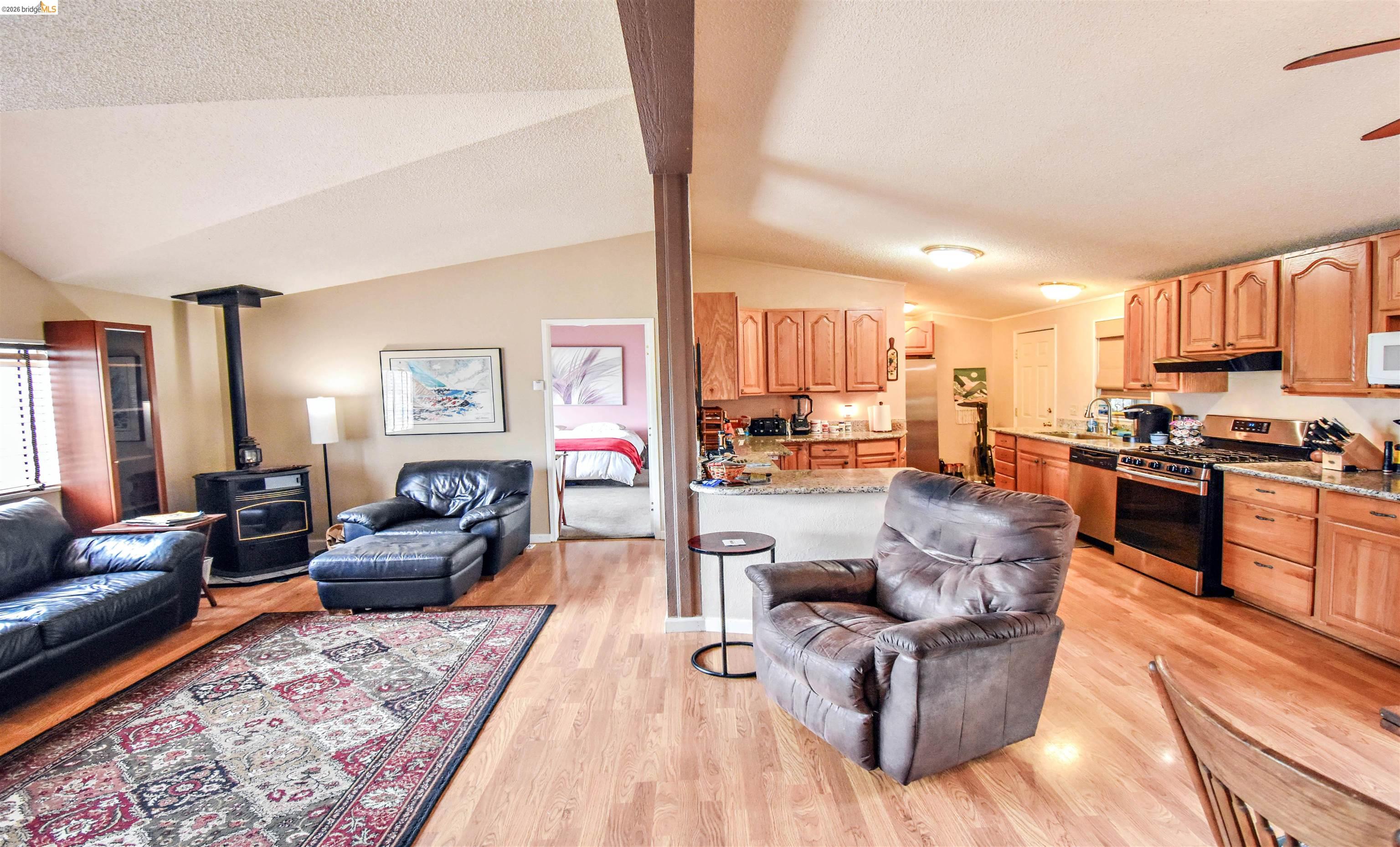 Detail Gallery Image 10 of 33 For 3622 Snowbird Ct., Copperopolis,  CA 95228 - 3 Beds | 2 Baths