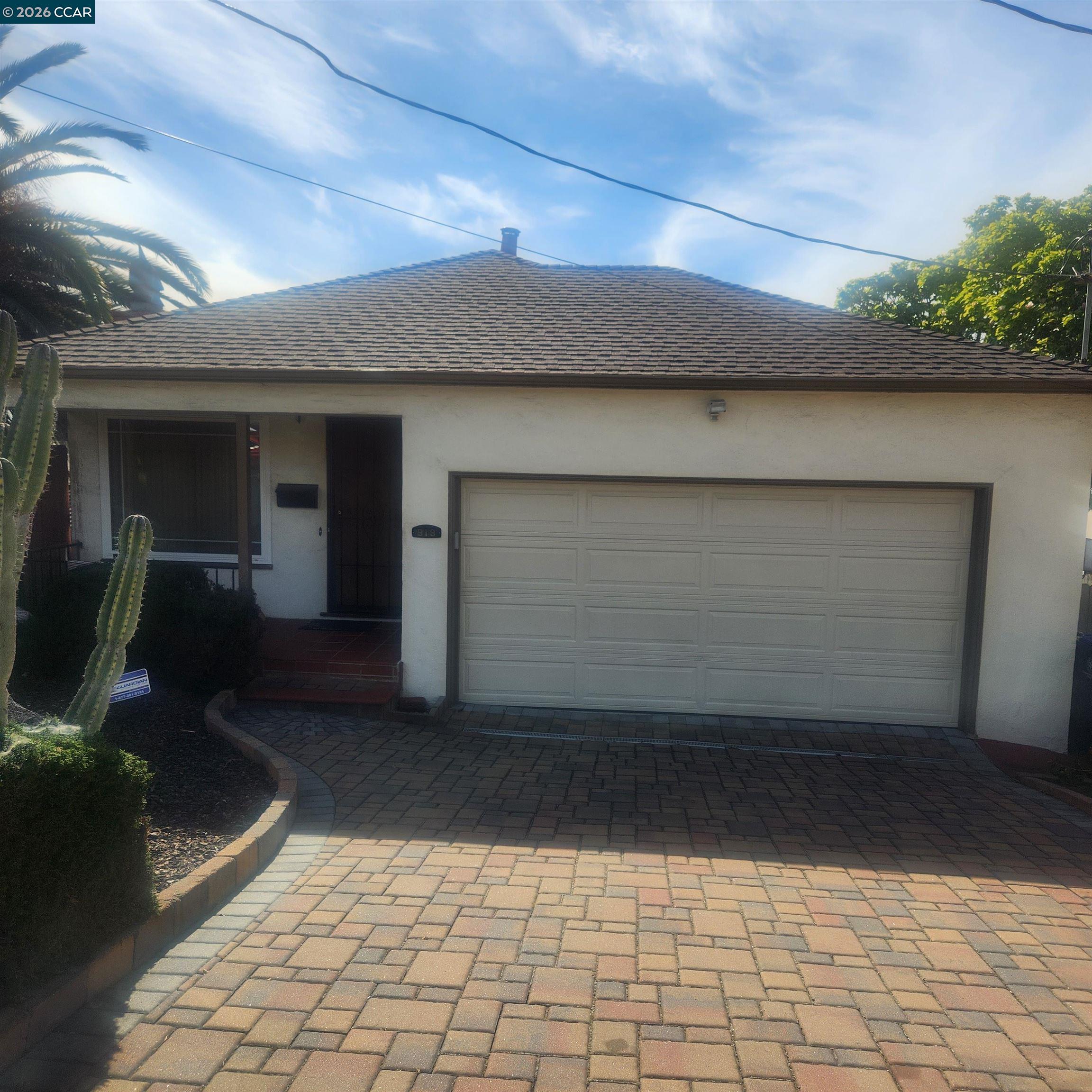 Front Image Thumbnail for CC41129739