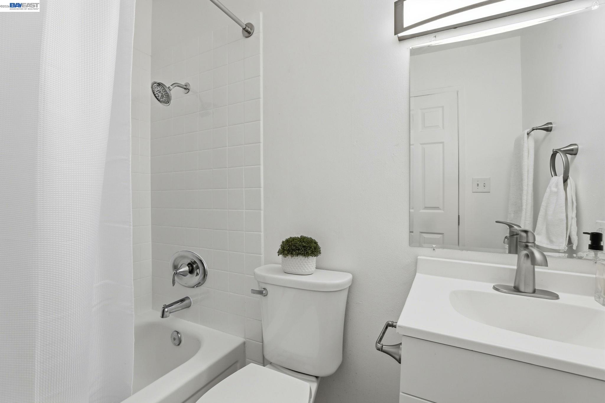 Photo #23: 41129742 Listing: Photo #23