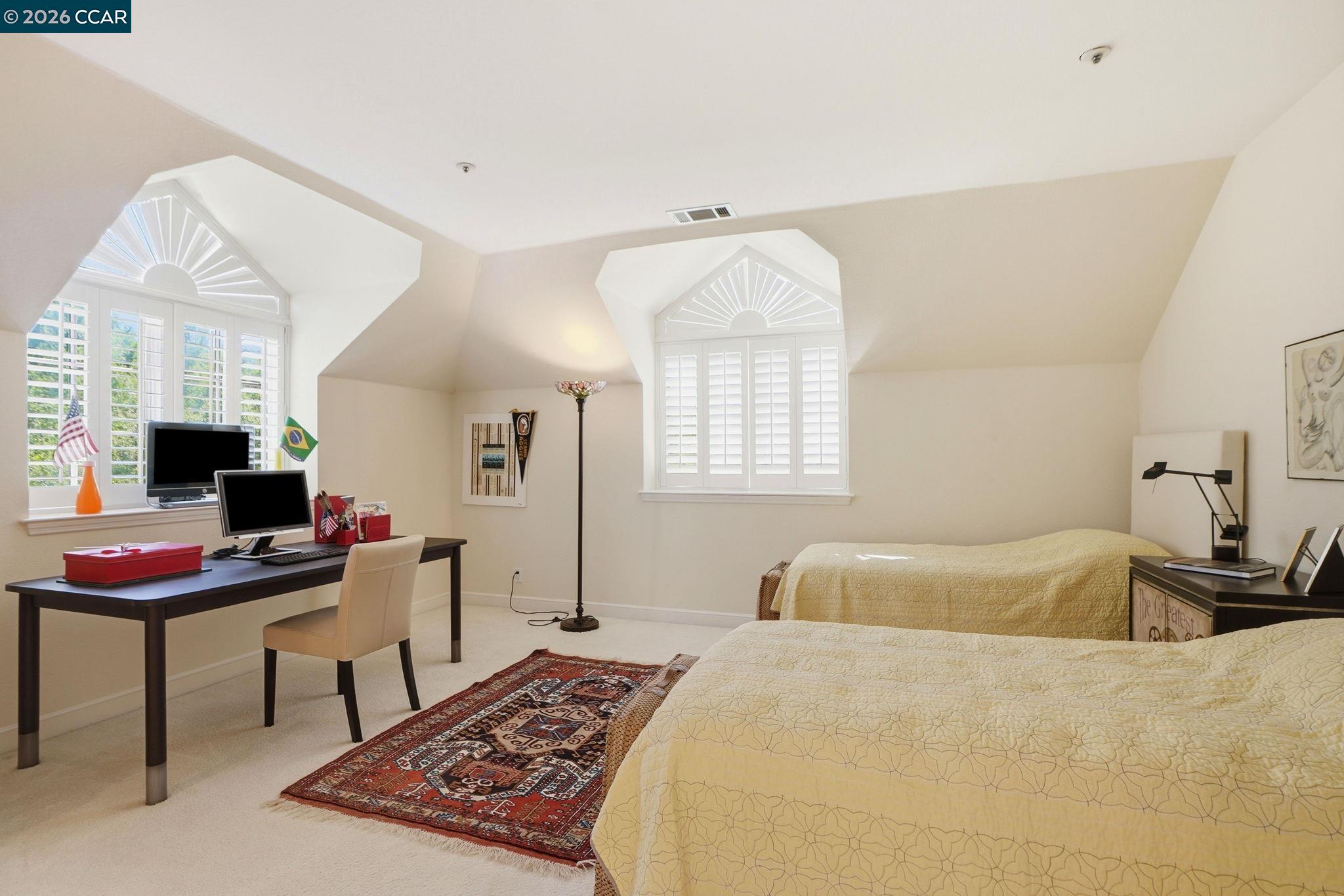 Detail Gallery Image 30 of 58 For 45 N Merrill Circle, Moraga,  CA 94556 - 4 Beds | 3/1 Baths