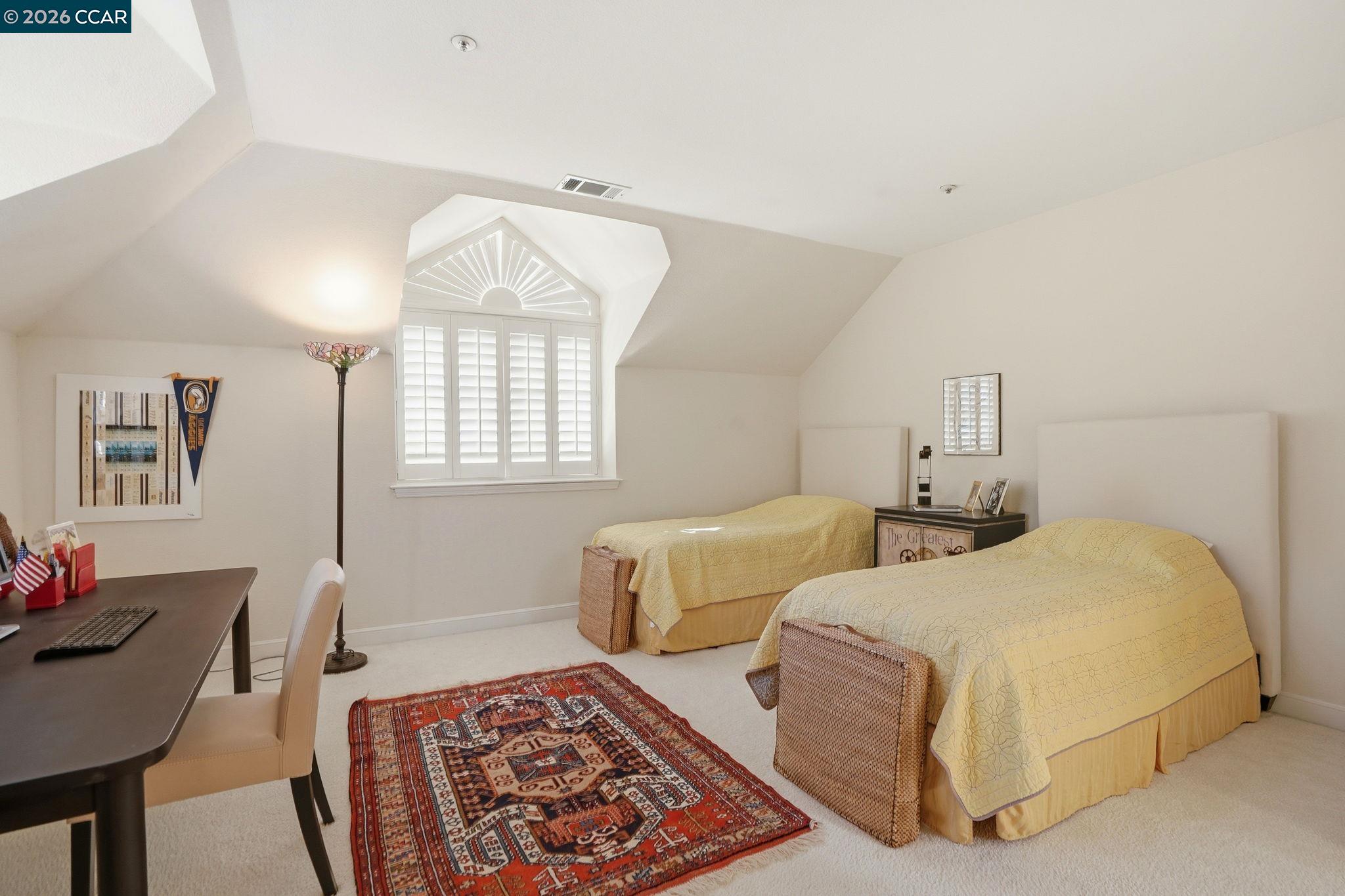 Detail Gallery Image 31 of 58 For 45 N Merrill Circle, Moraga,  CA 94556 - 4 Beds | 3/1 Baths