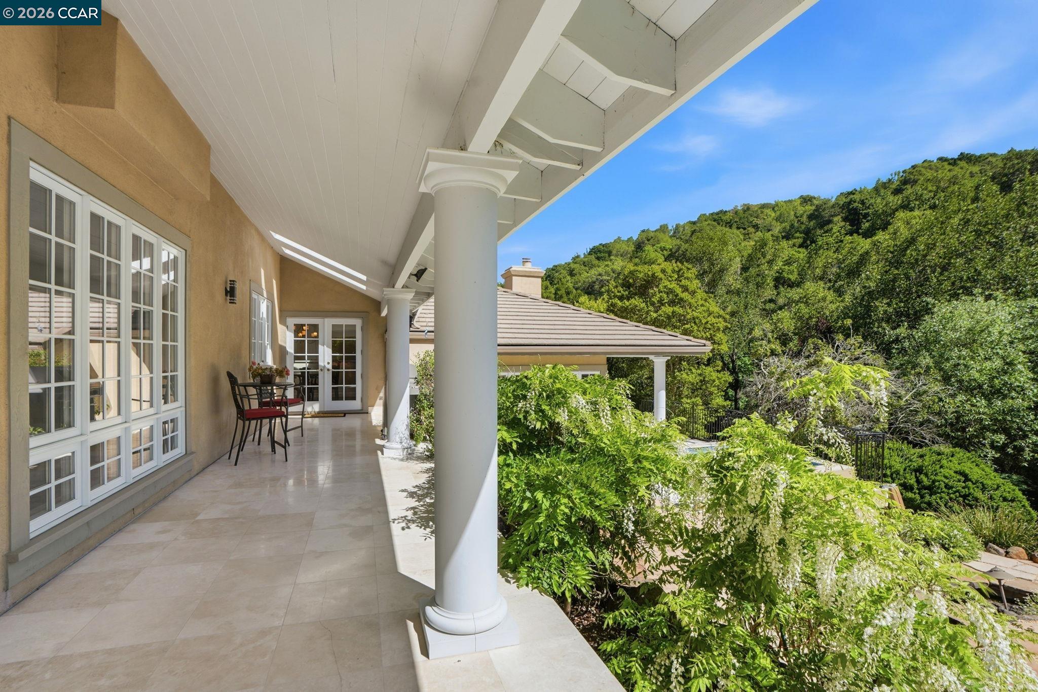 Detail Gallery Image 38 of 60 For 45 N Merrill Circle, Moraga,  CA 94556 - 4 Beds | 3/1 Baths