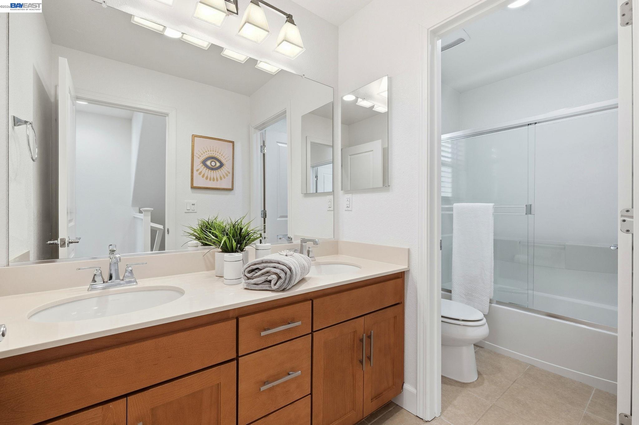 Detail Gallery Image 23 of 44 For 8553 Schooner Way, Newark,  CA 94560 - 4 Beds | 2/1 Baths