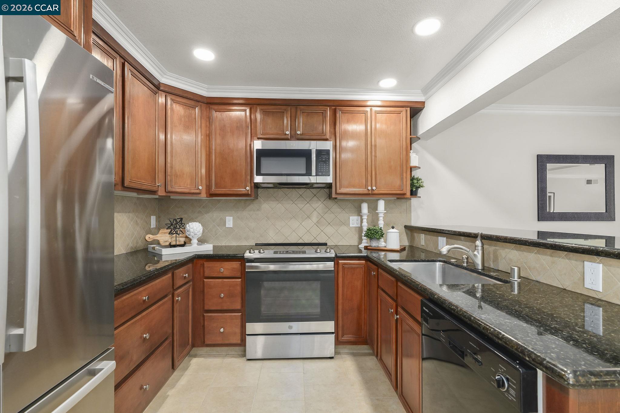 Photo #12: 41129752 Listing: Photo #12