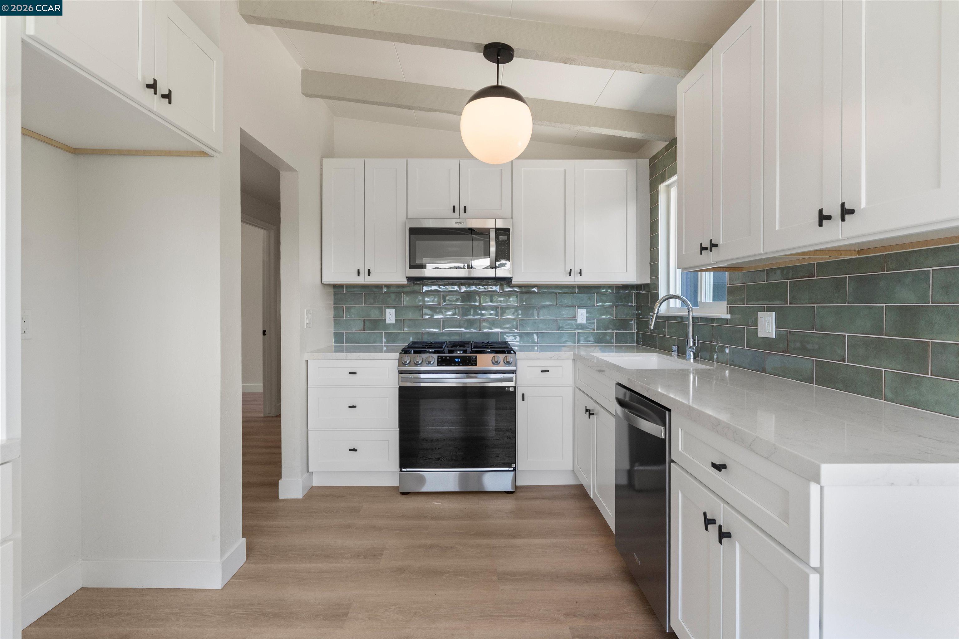 Detail Gallery Image 12 of 43 For 4661 Driftwood Ct, El Sobrante,  CA 94803 - 3 Beds | 2 Baths