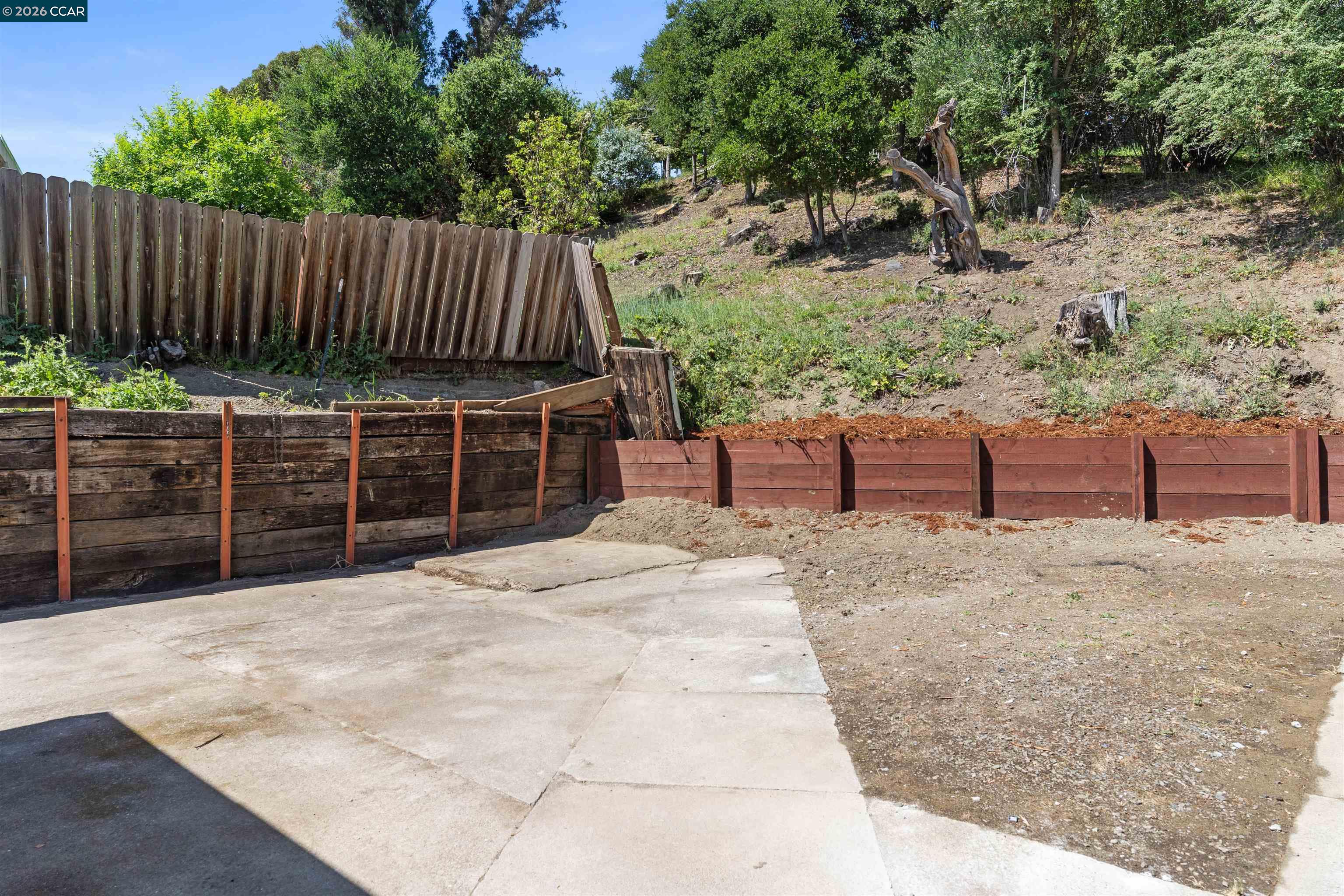 Detail Gallery Image 32 of 43 For 4661 Driftwood Ct, El Sobrante,  CA 94803 - 3 Beds | 2 Baths