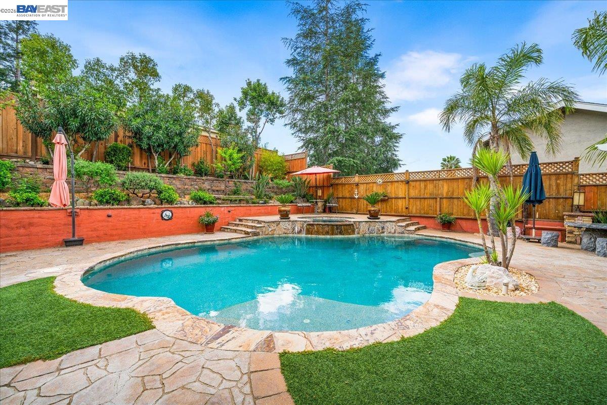 Detail Gallery Image 36 of 55 For 581 Tawny, Pleasanton,  CA 94566 - 4 Beds | 2 Baths