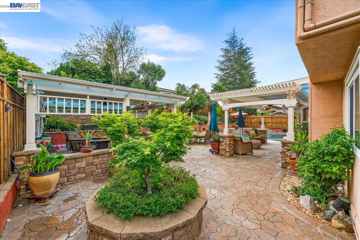 Detail Gallery Image 38 of 55 For 581 Tawny, Pleasanton,  CA 94566 - 4 Beds | 2 Baths