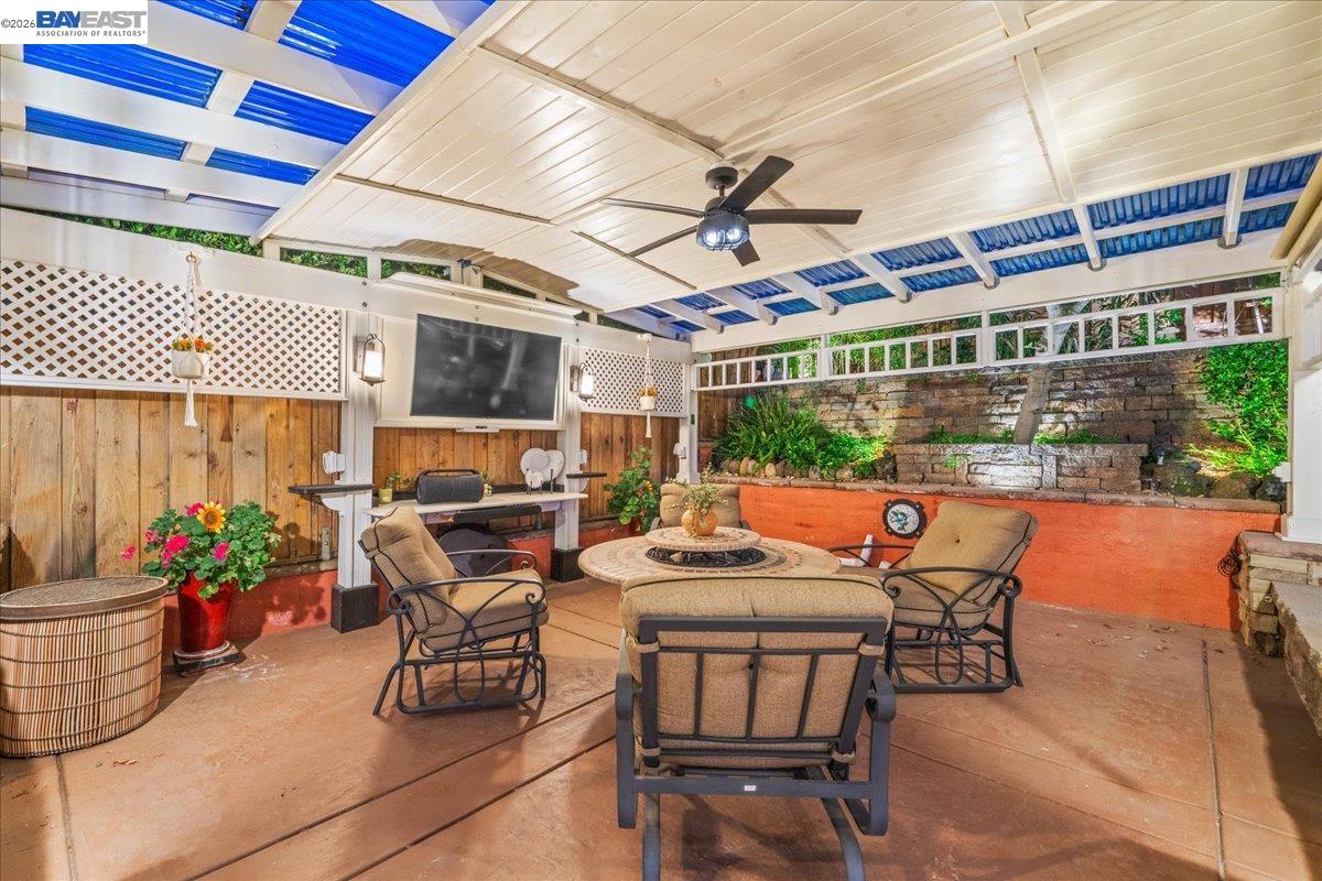 Detail Gallery Image 48 of 55 For 581 Tawny, Pleasanton,  CA 94566 - 4 Beds | 2 Baths