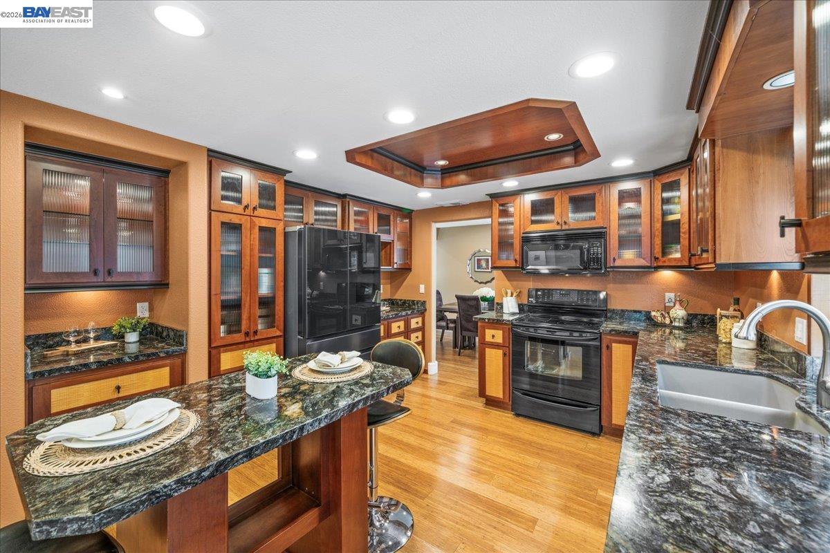 Detail Gallery Image 10 of 55 For 581 Tawny, Pleasanton,  CA 94566 - 4 Beds | 2 Baths