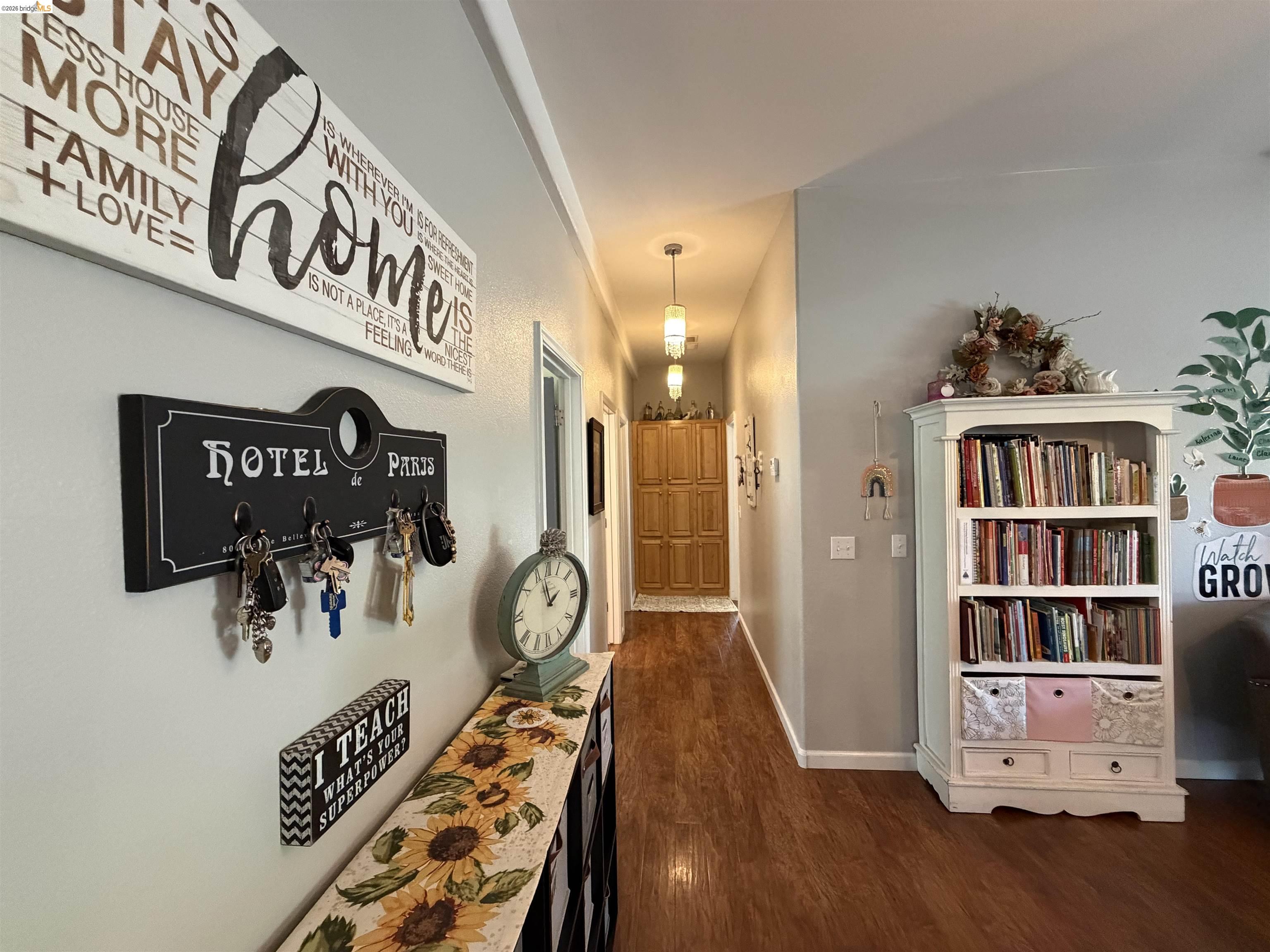 Detail Gallery Image 12 of 30 For 18550 Well House Dr, Jamestown,  CA 95327 - 3 Beds | 2 Baths