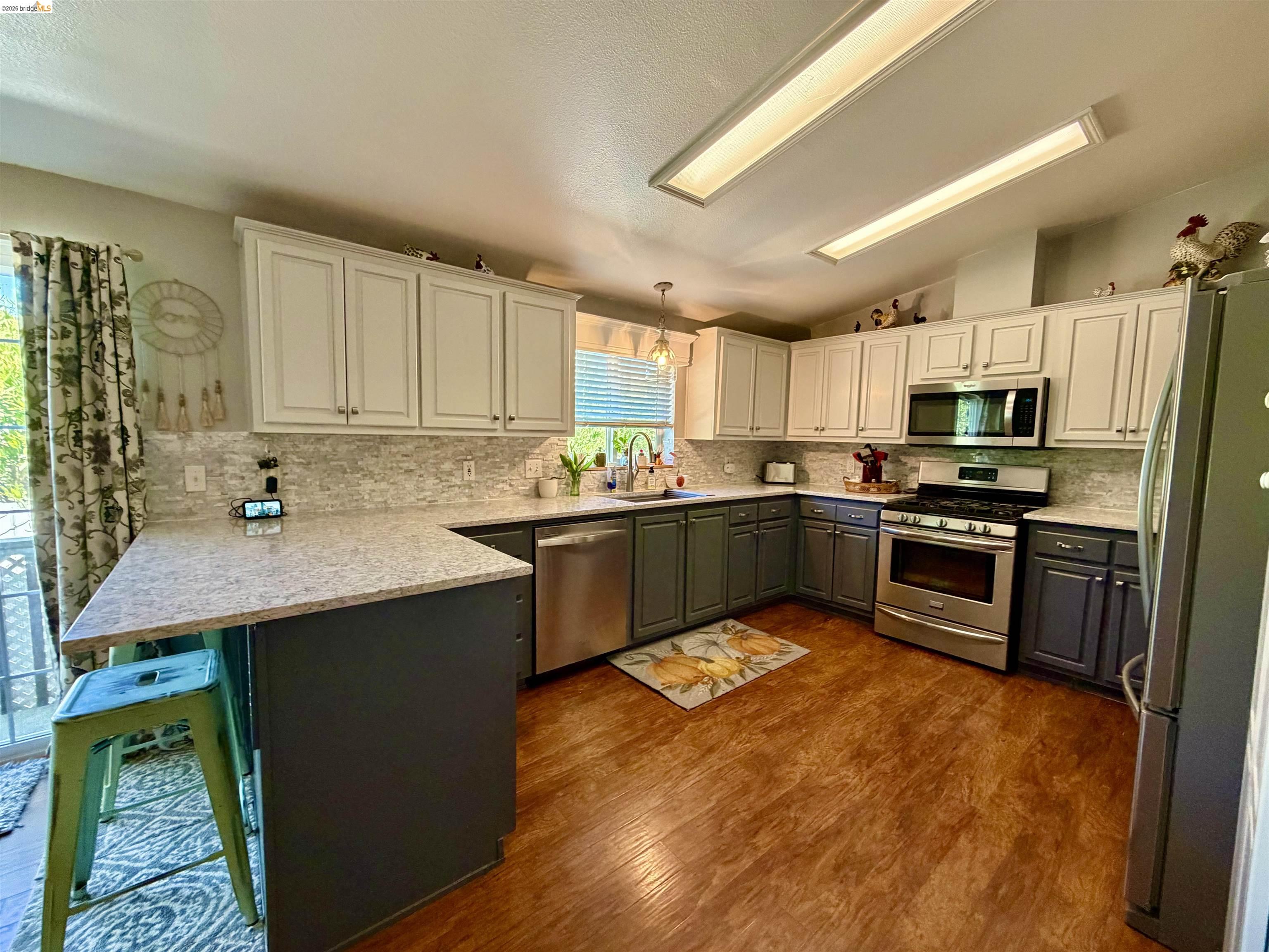 Detail Gallery Image 17 of 30 For 18550 Well House Dr, Jamestown,  CA 95327 - 3 Beds | 2 Baths