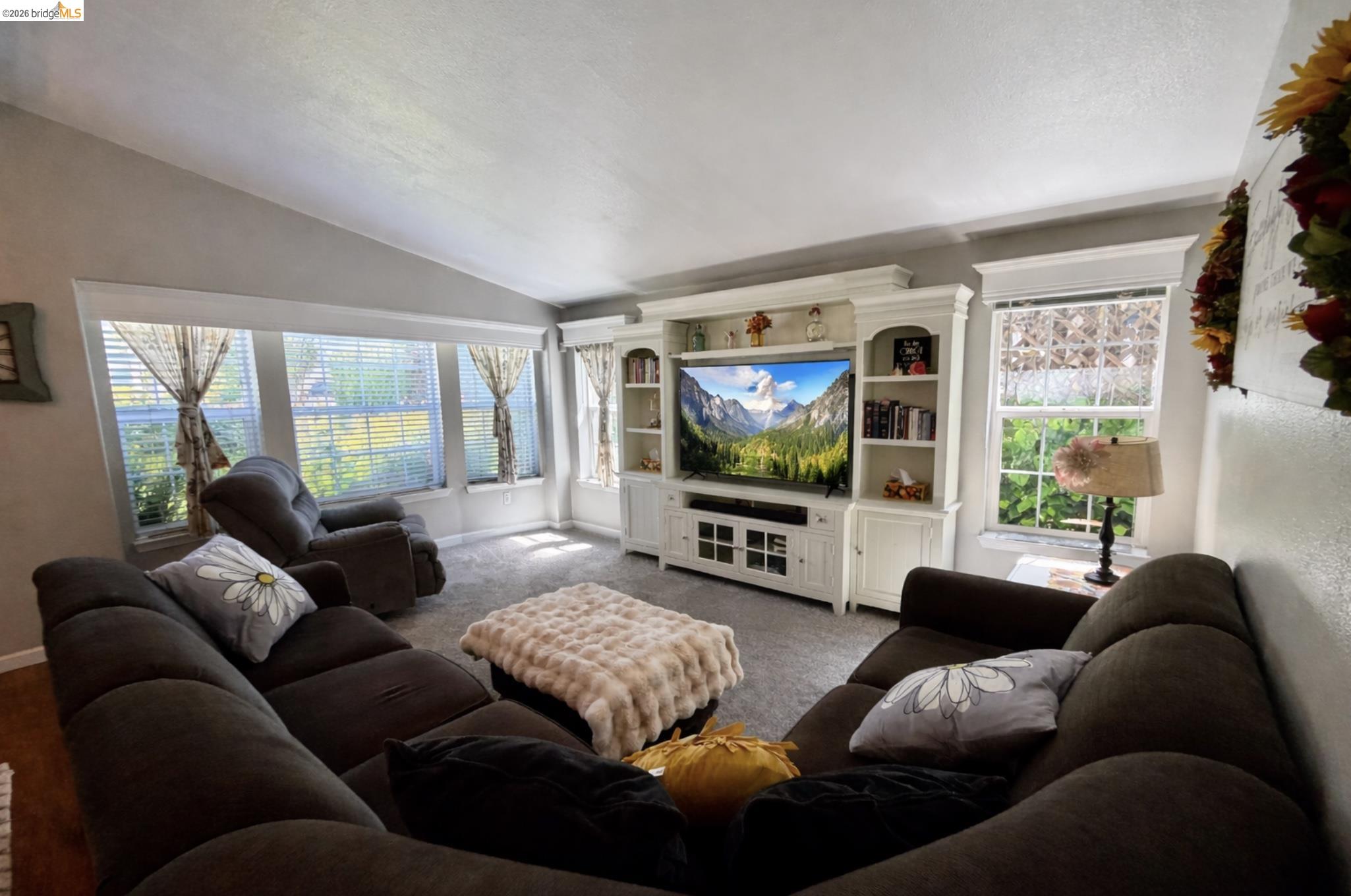 Detail Gallery Image 4 of 30 For 18550 Well House Dr, Jamestown,  CA 95327 - 3 Beds | 2 Baths